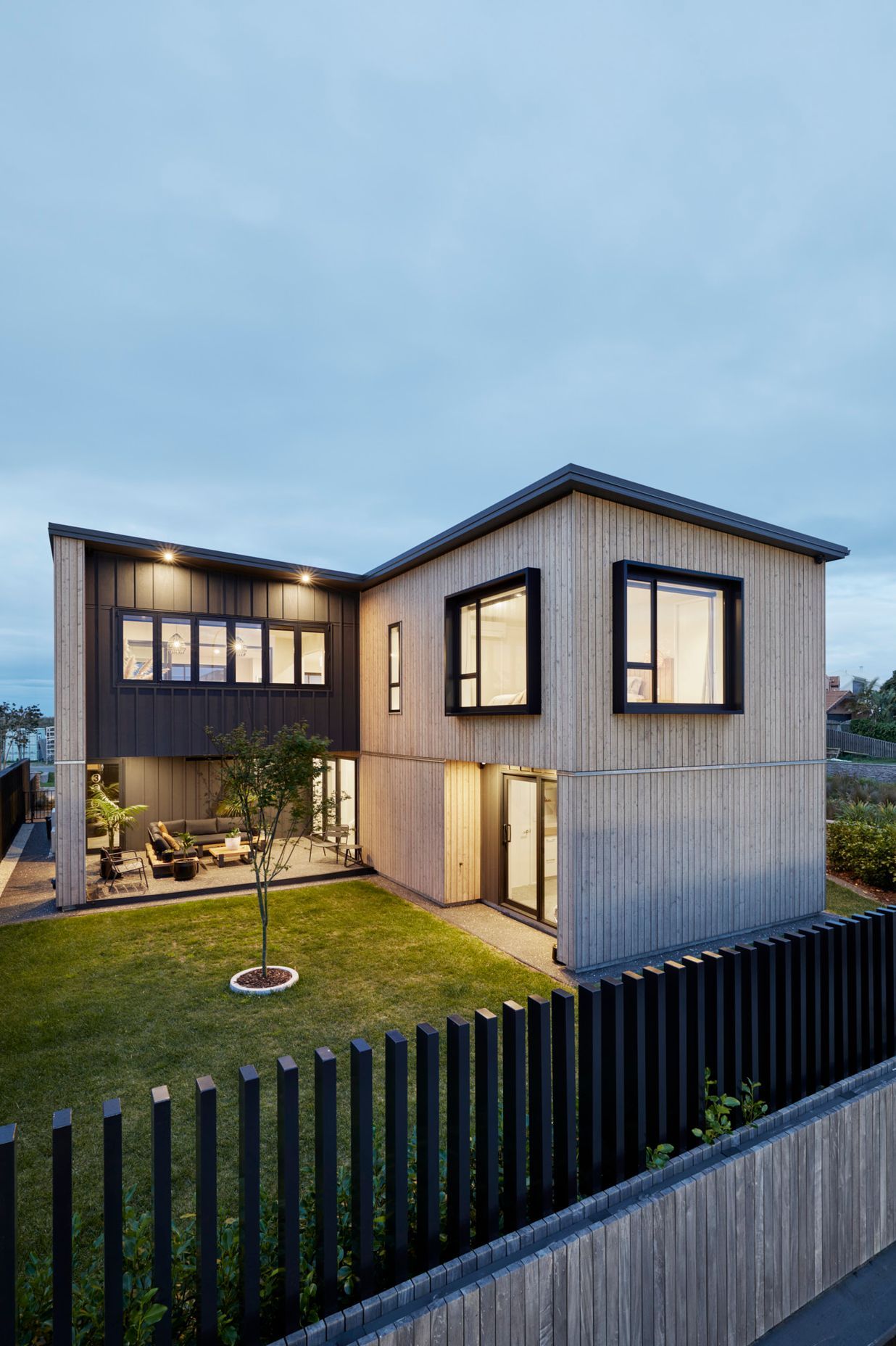 Huis Design - Papamoa Townhouse