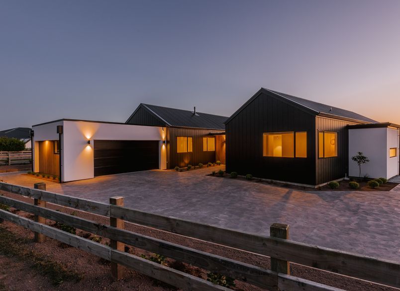 Ranfurly Road