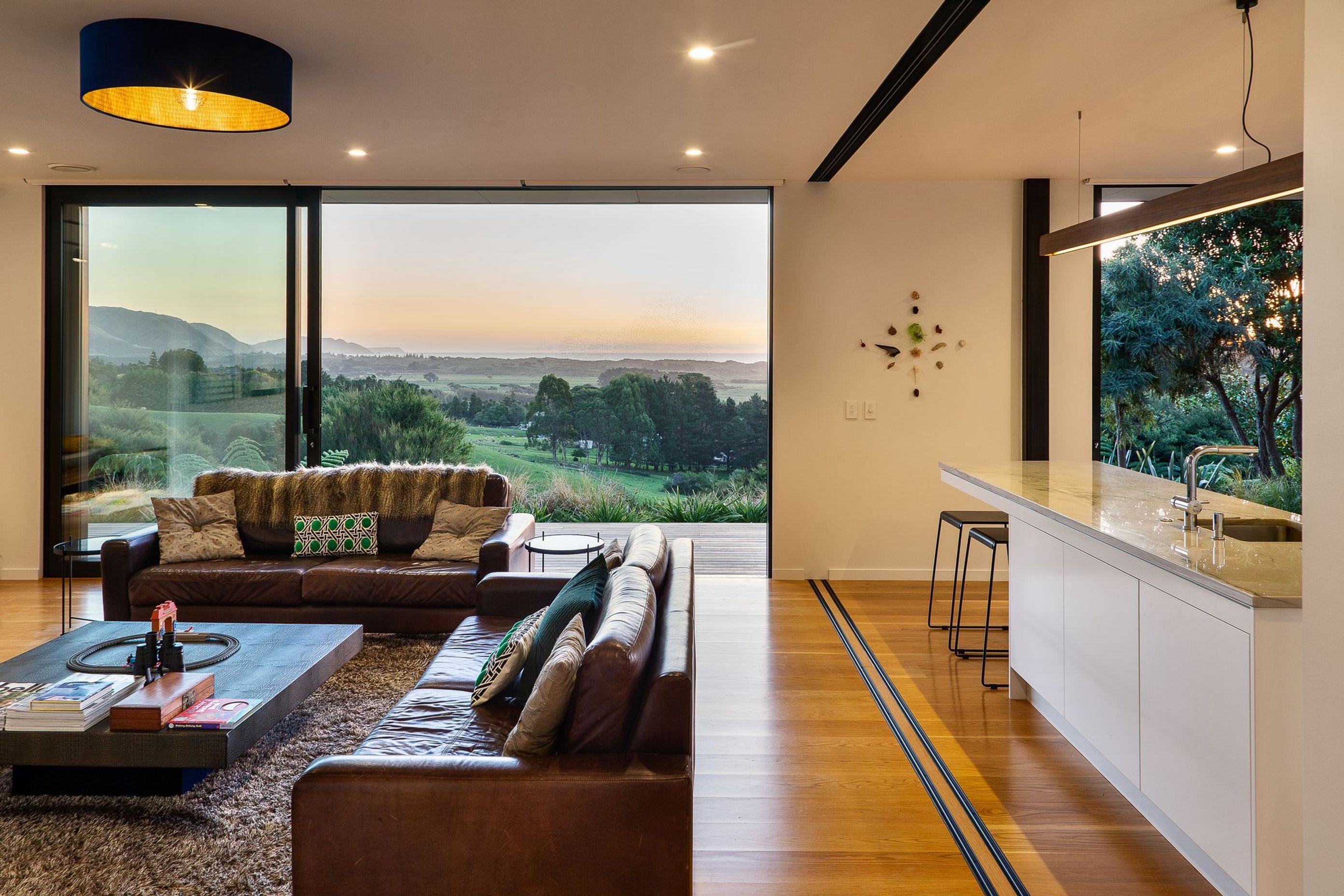 Paraparaumu Home