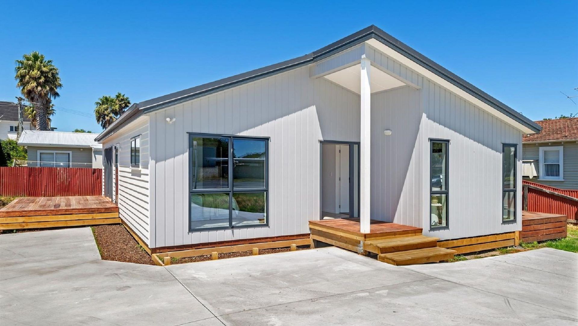 4 Bedroom House in Gisborne banner