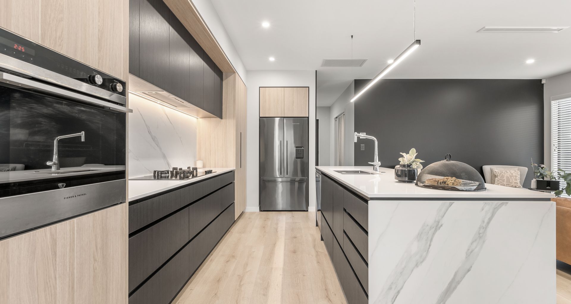New Build with Dekton Feature banner
