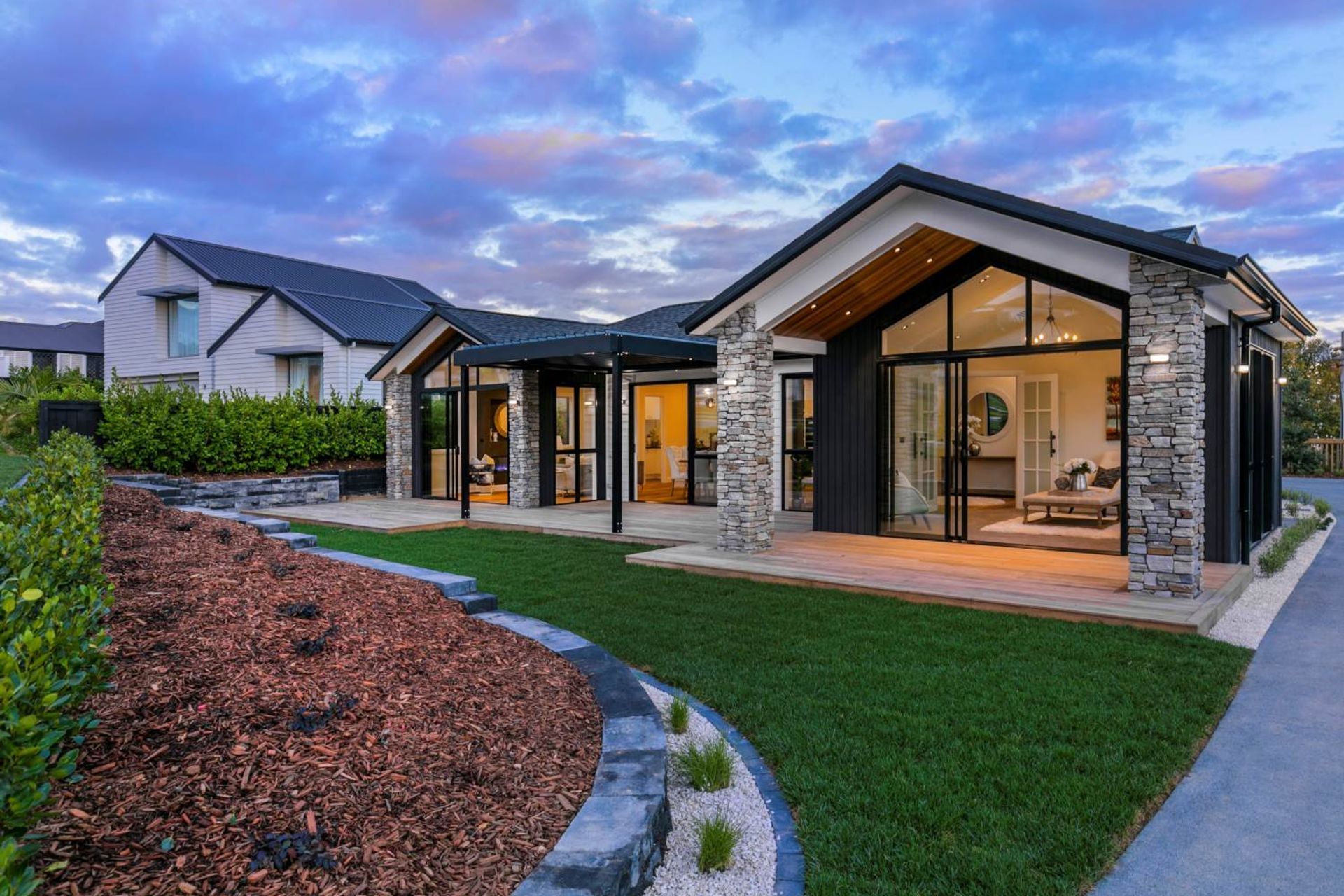Syd Grant Cres, Orewa