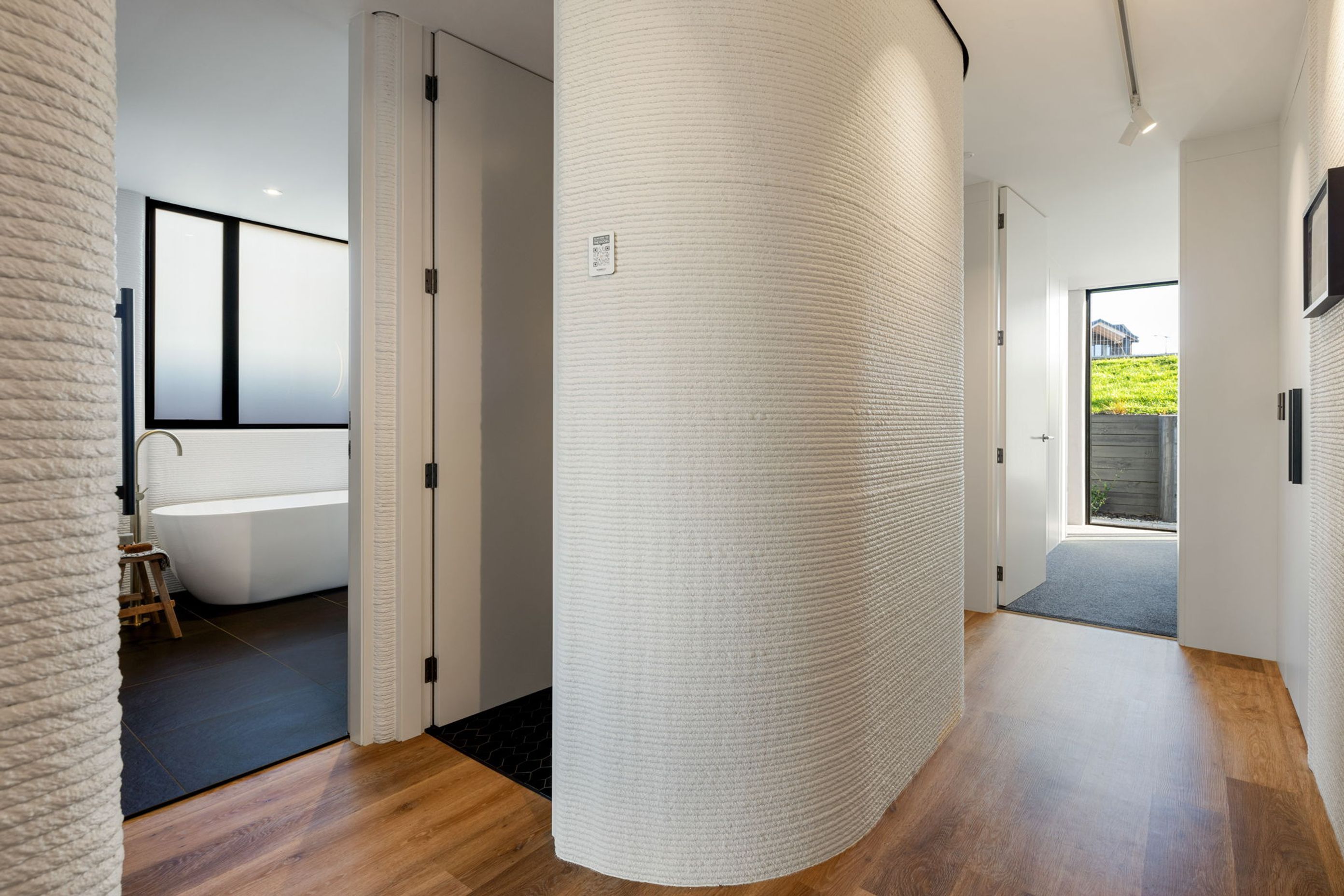 51-web-or-mls-aaron-radfordAR50958.jpg