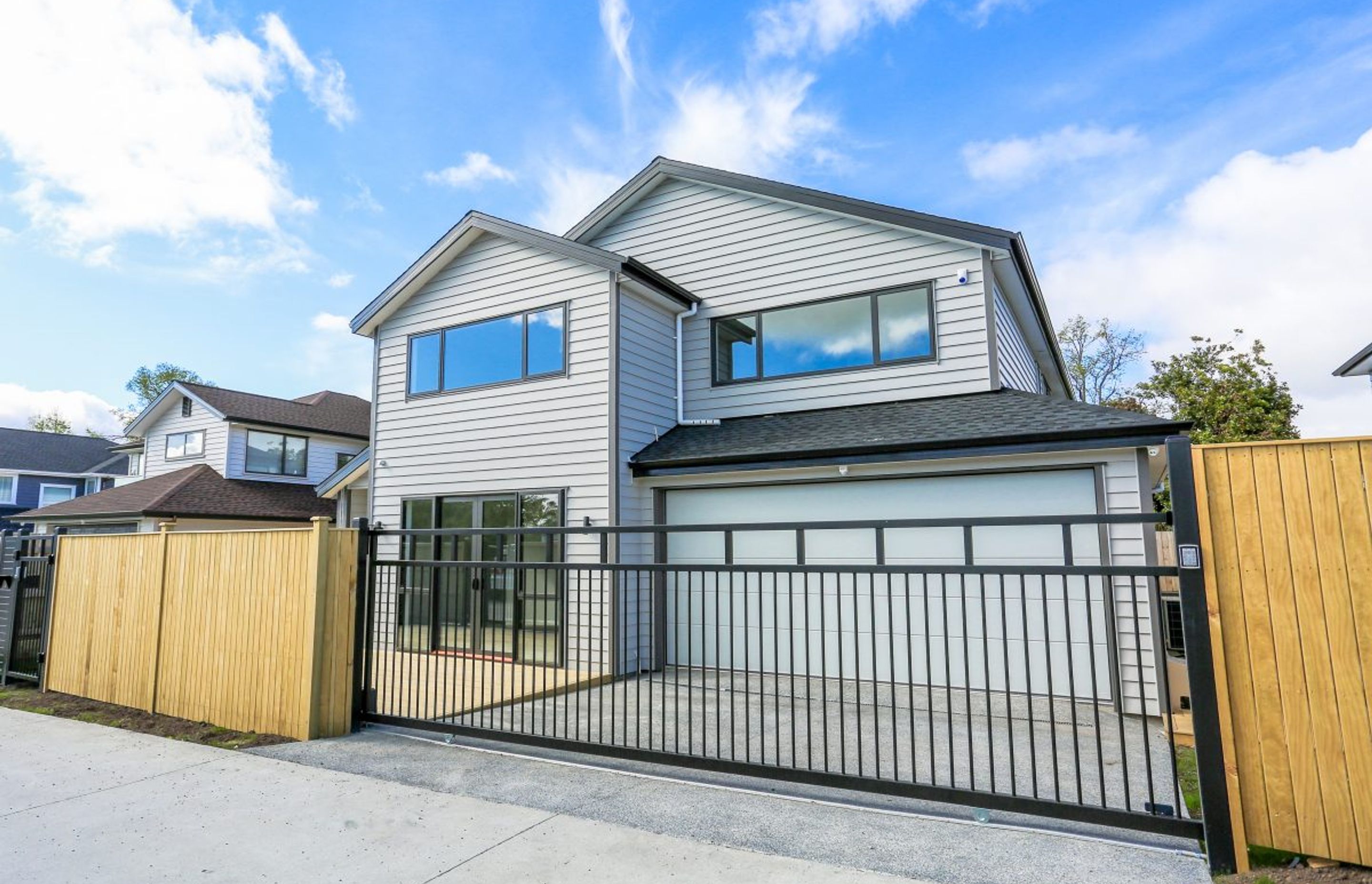 12 Ti Kouka Pl, Te Atatu Peninsula