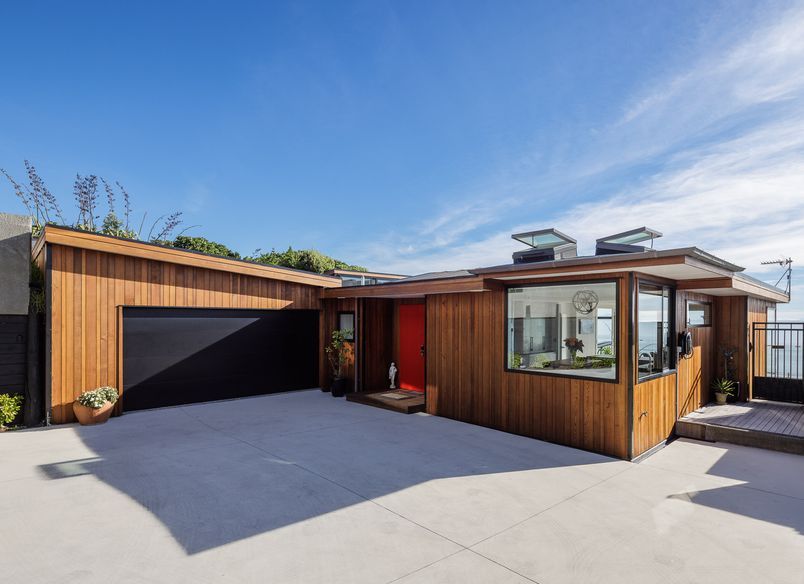 Raumati South