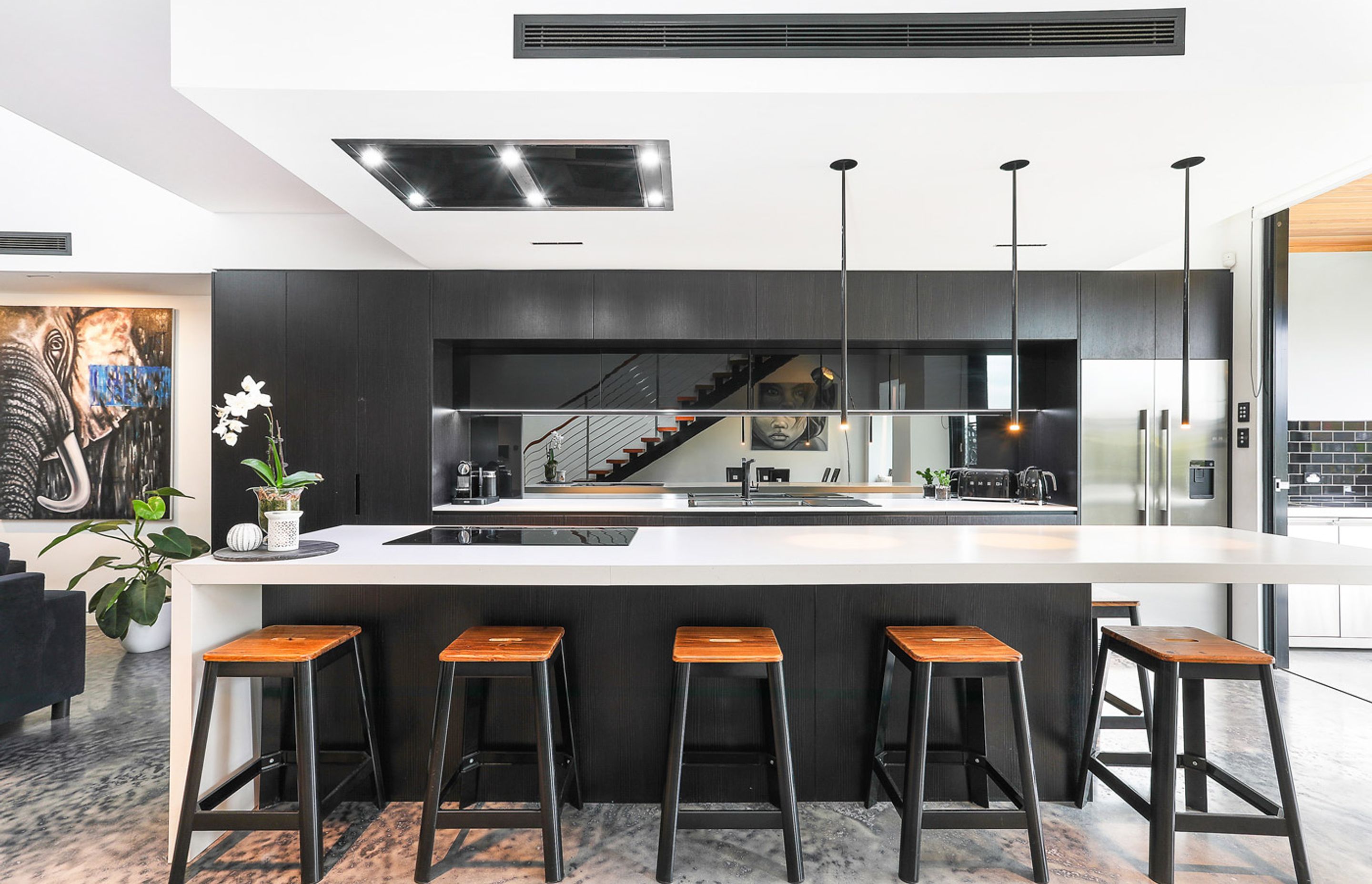 ##Seamless Indoor, Outdoor Living