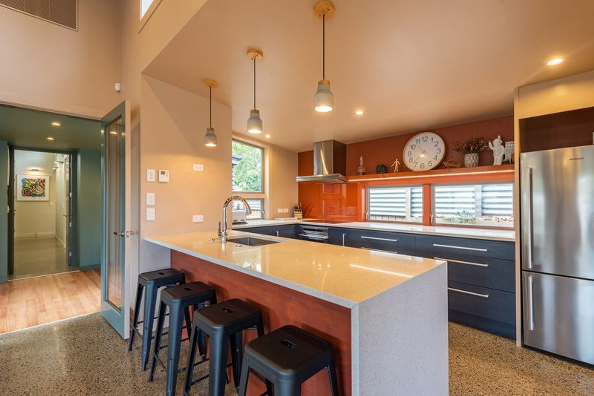 Waikanae active solar home