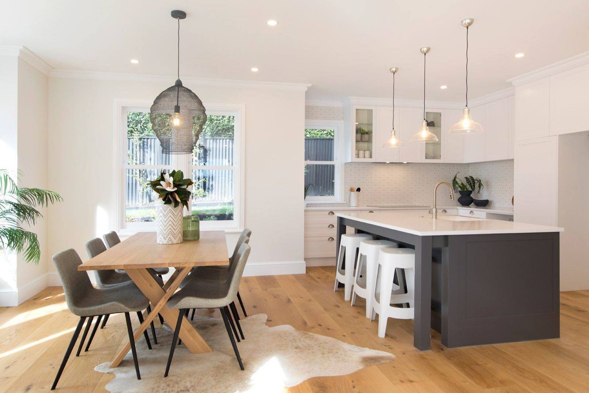 Modern Villa - Western Springs