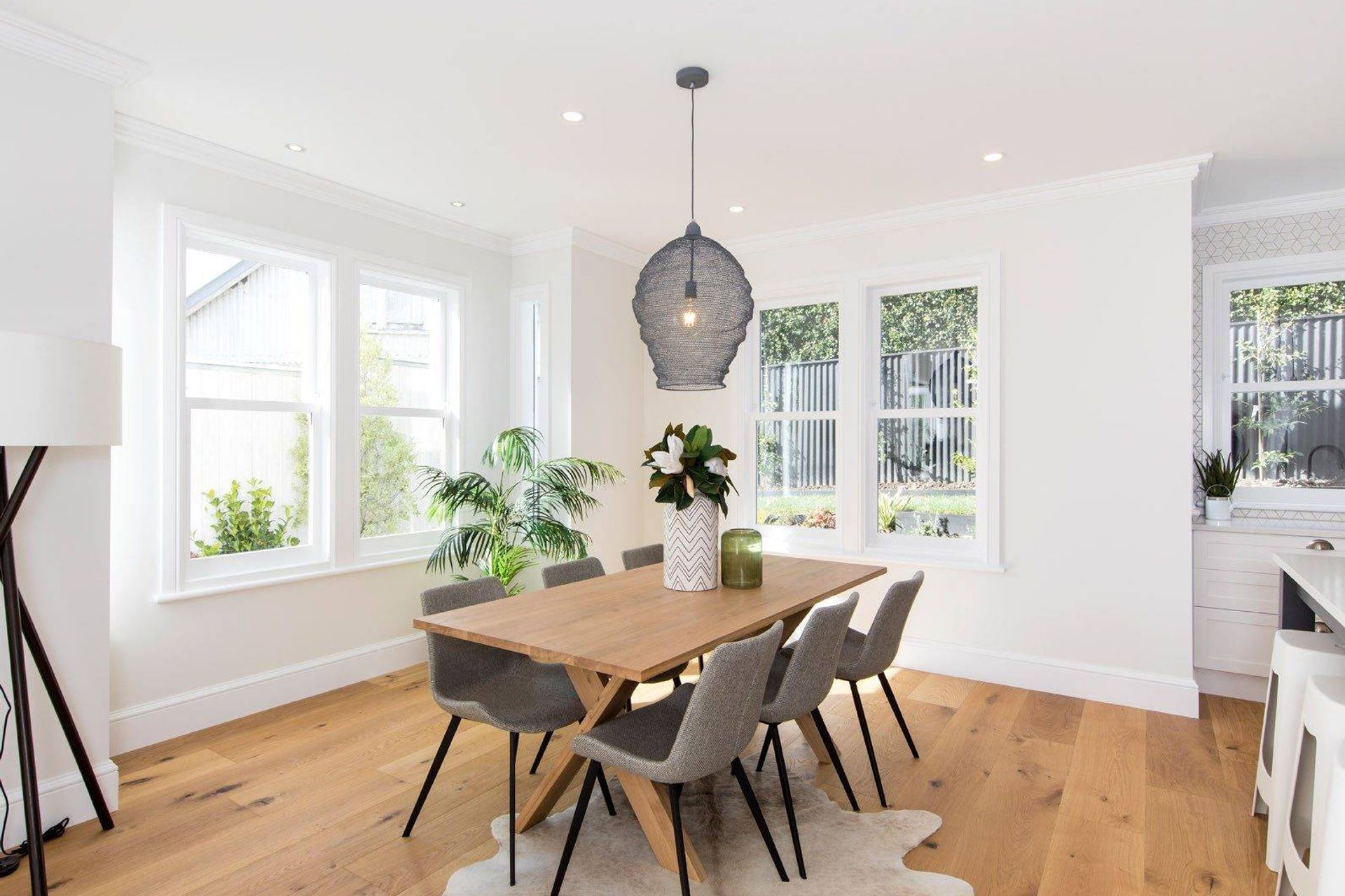 Modern Villa - Western Springs