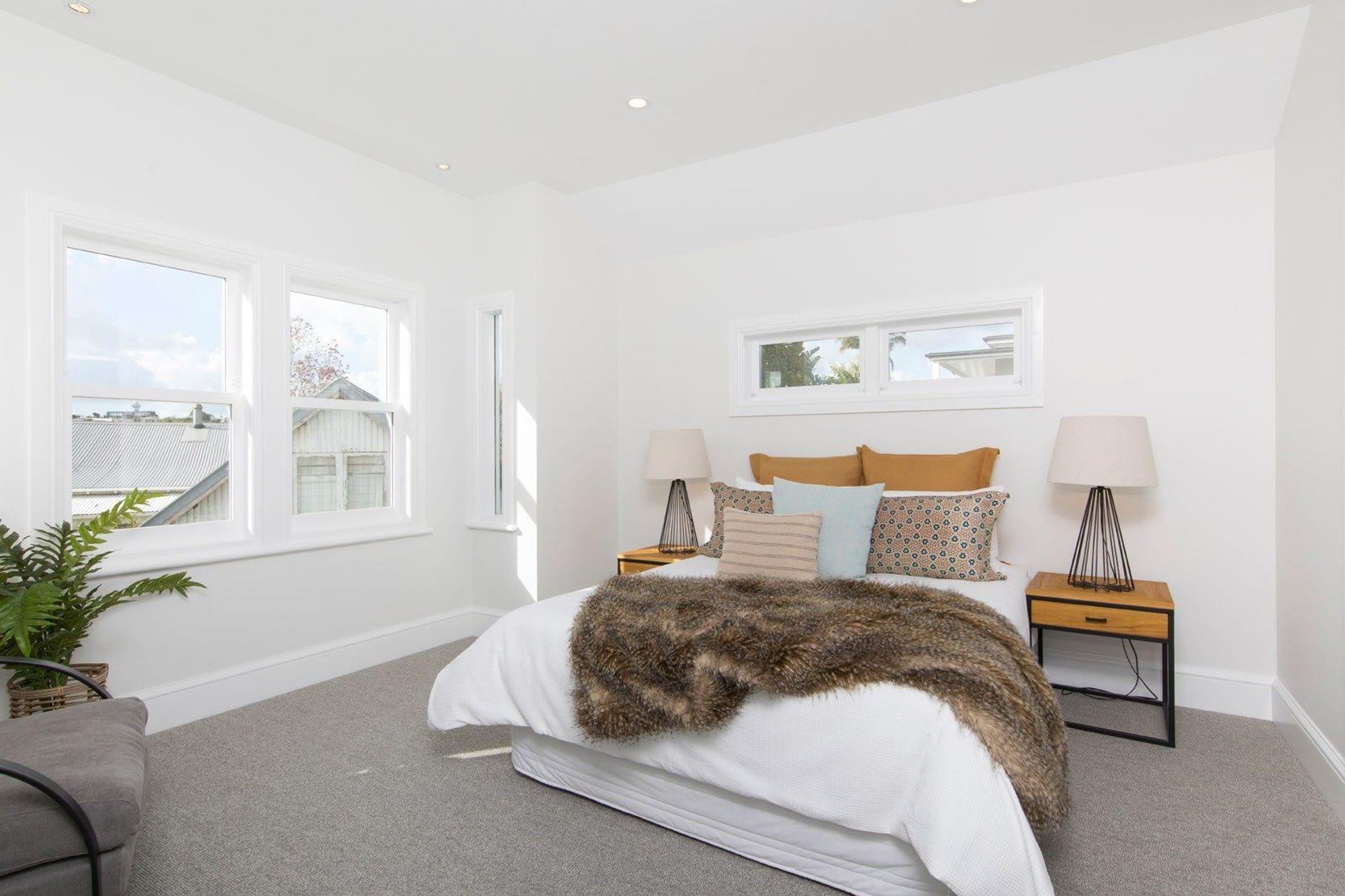 Modern Villa - Western Springs