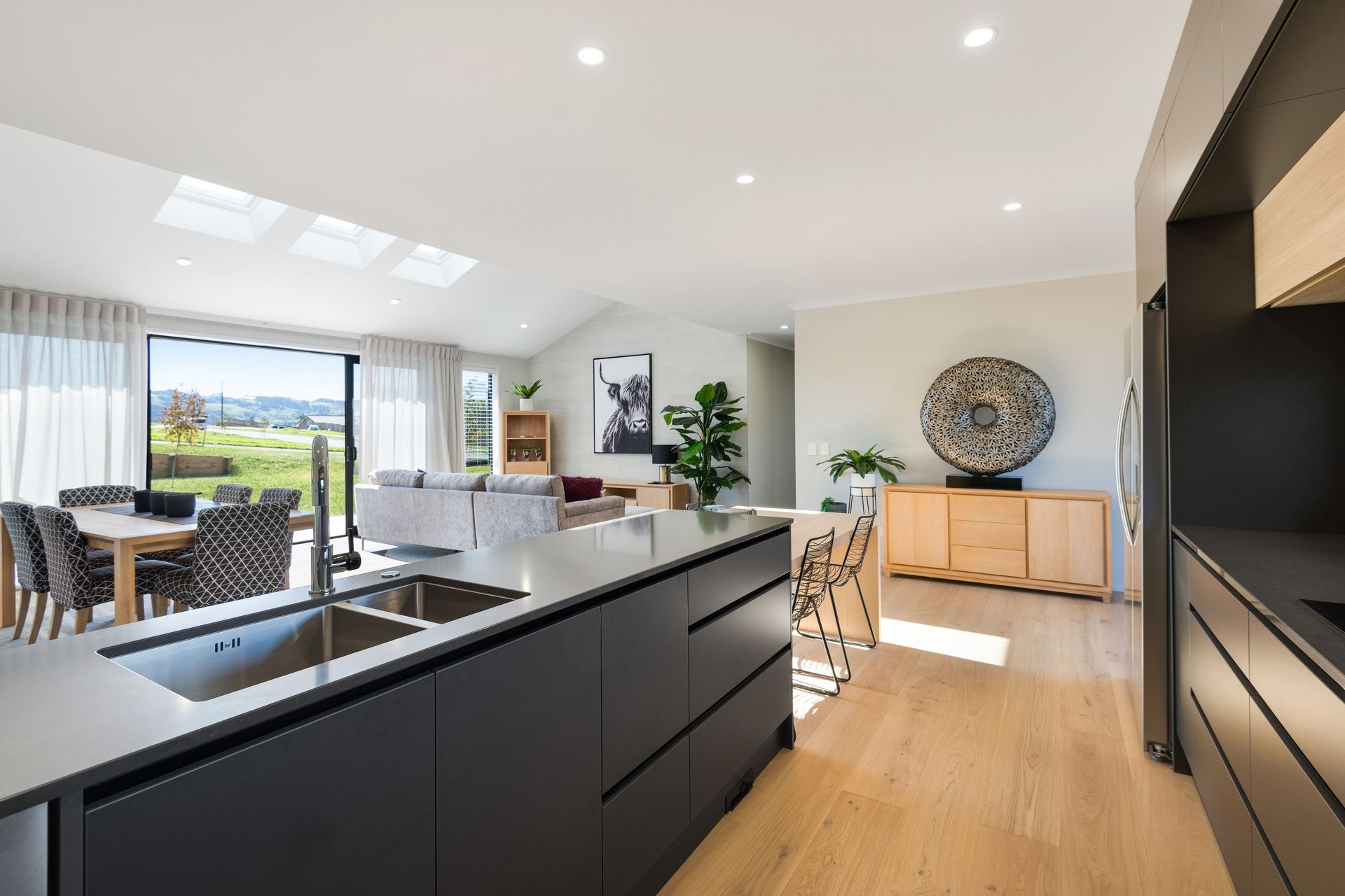 Hitchen Road Residence