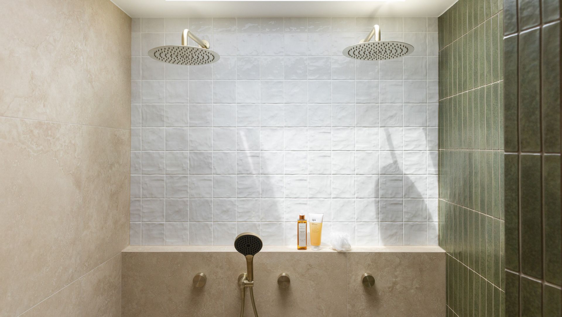 7 Birugan Close Valla banner