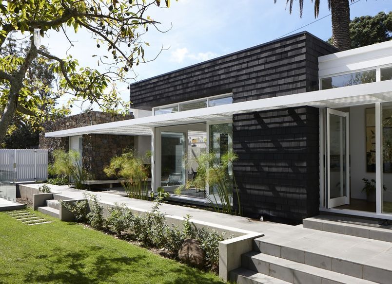 Maungauika House