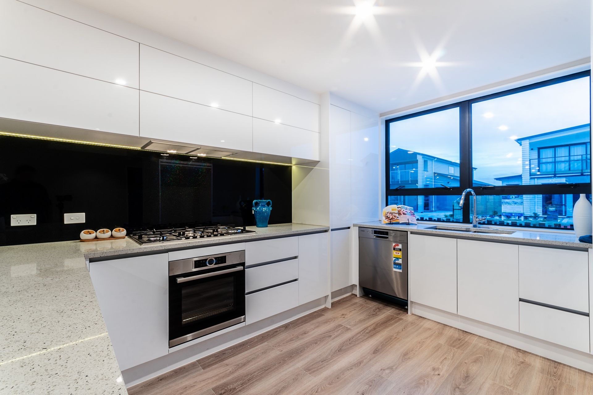 Myland Dive Hobsonville