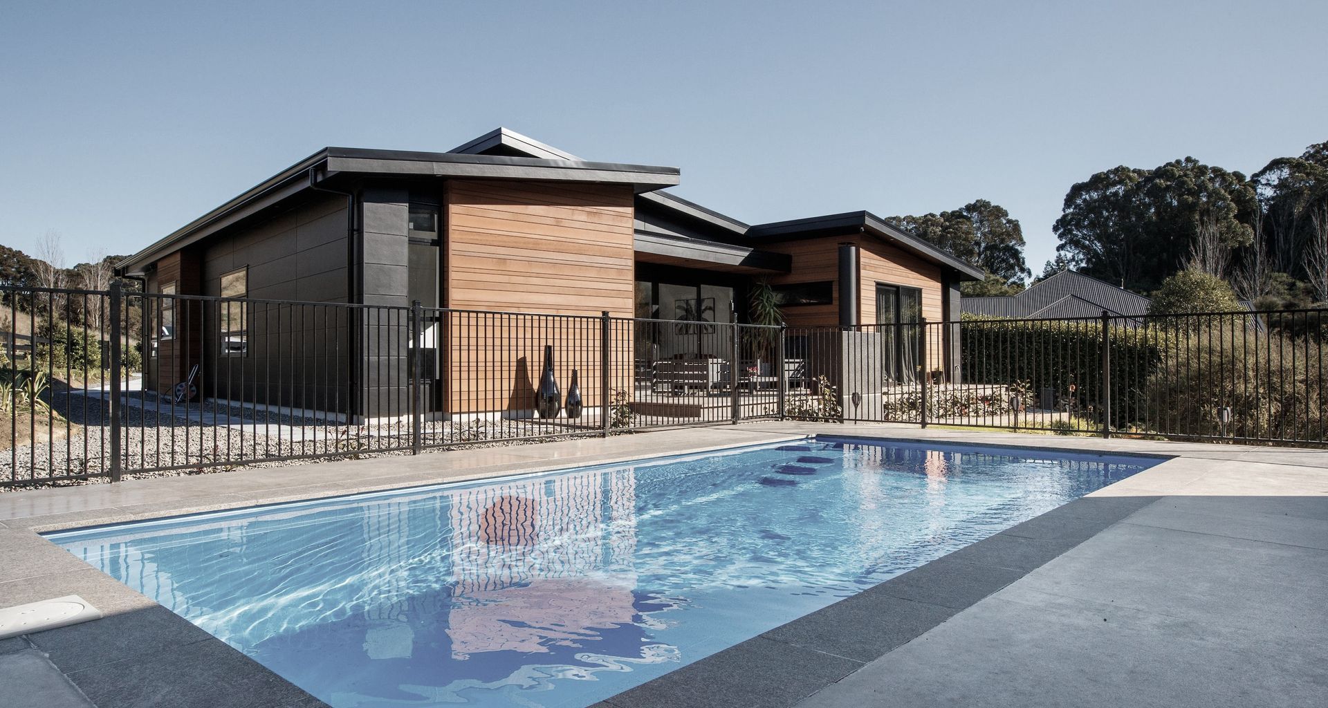 Stunning Architectural Build banner
