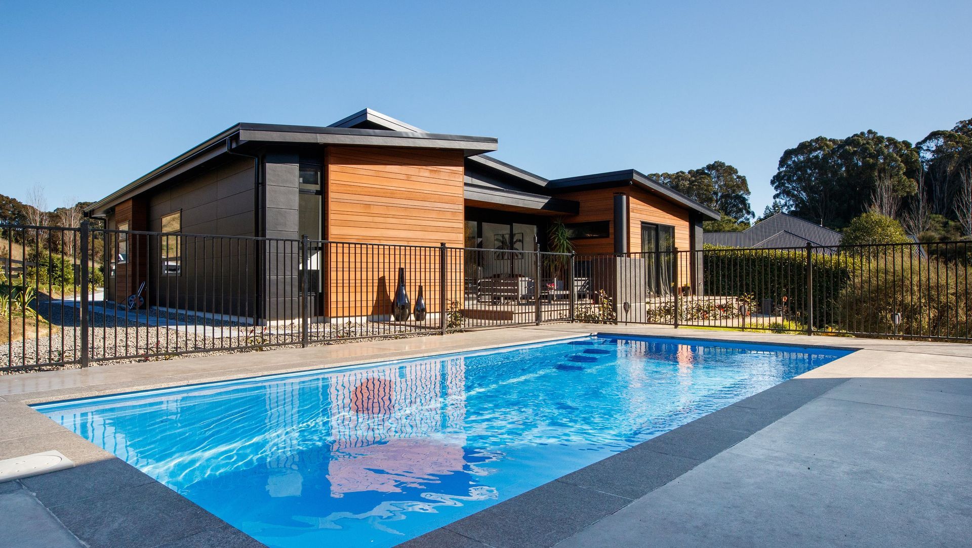 Stunning Architectural Build banner