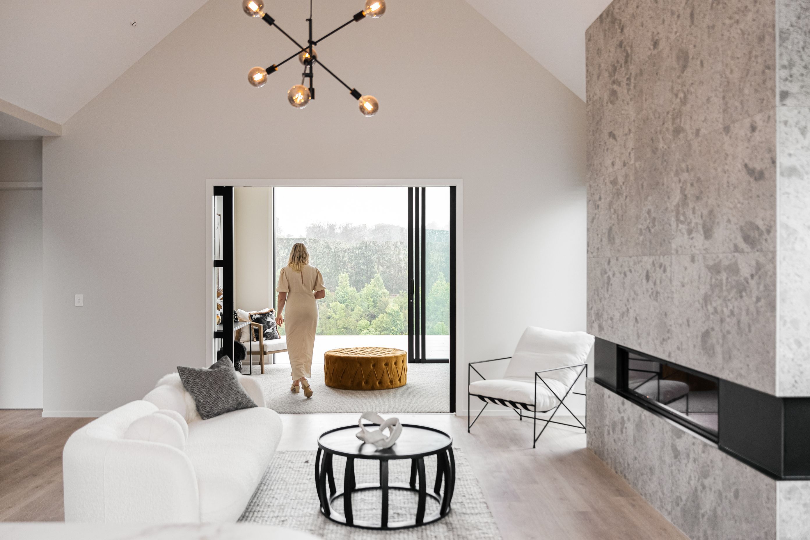 8 Hera Lane