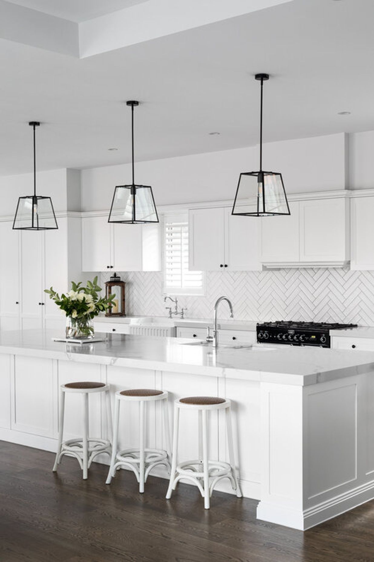 HAMPTONS HOUSE