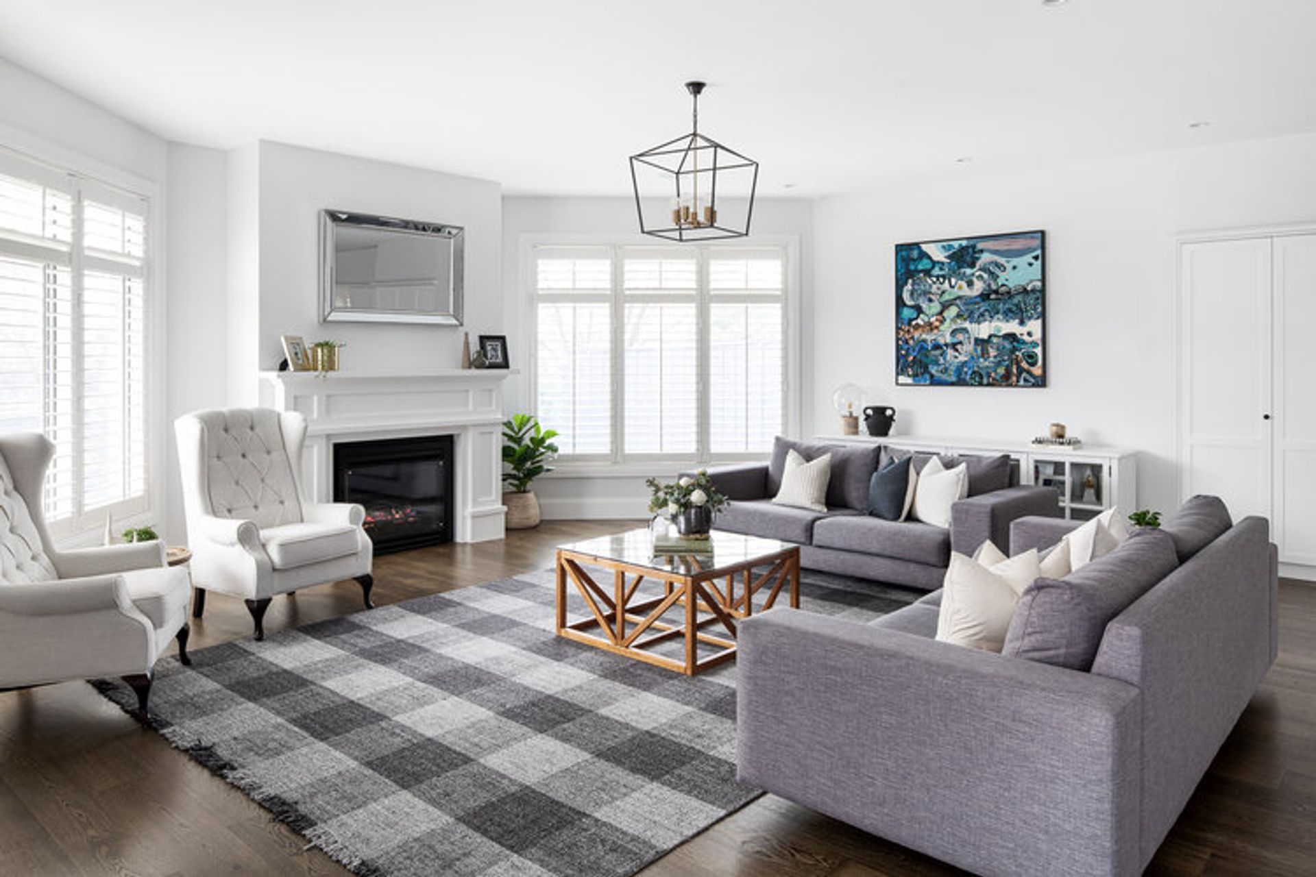 HAMPTONS HOUSE