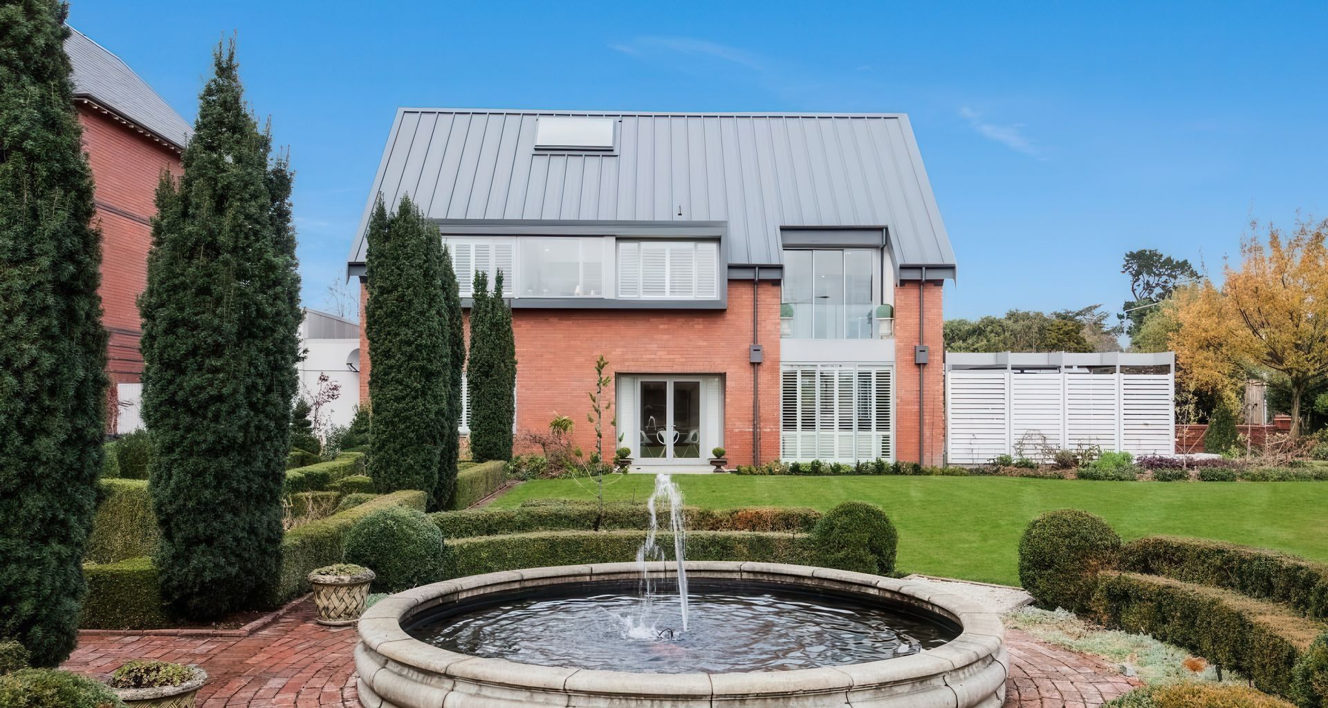 Park Terrace House banner