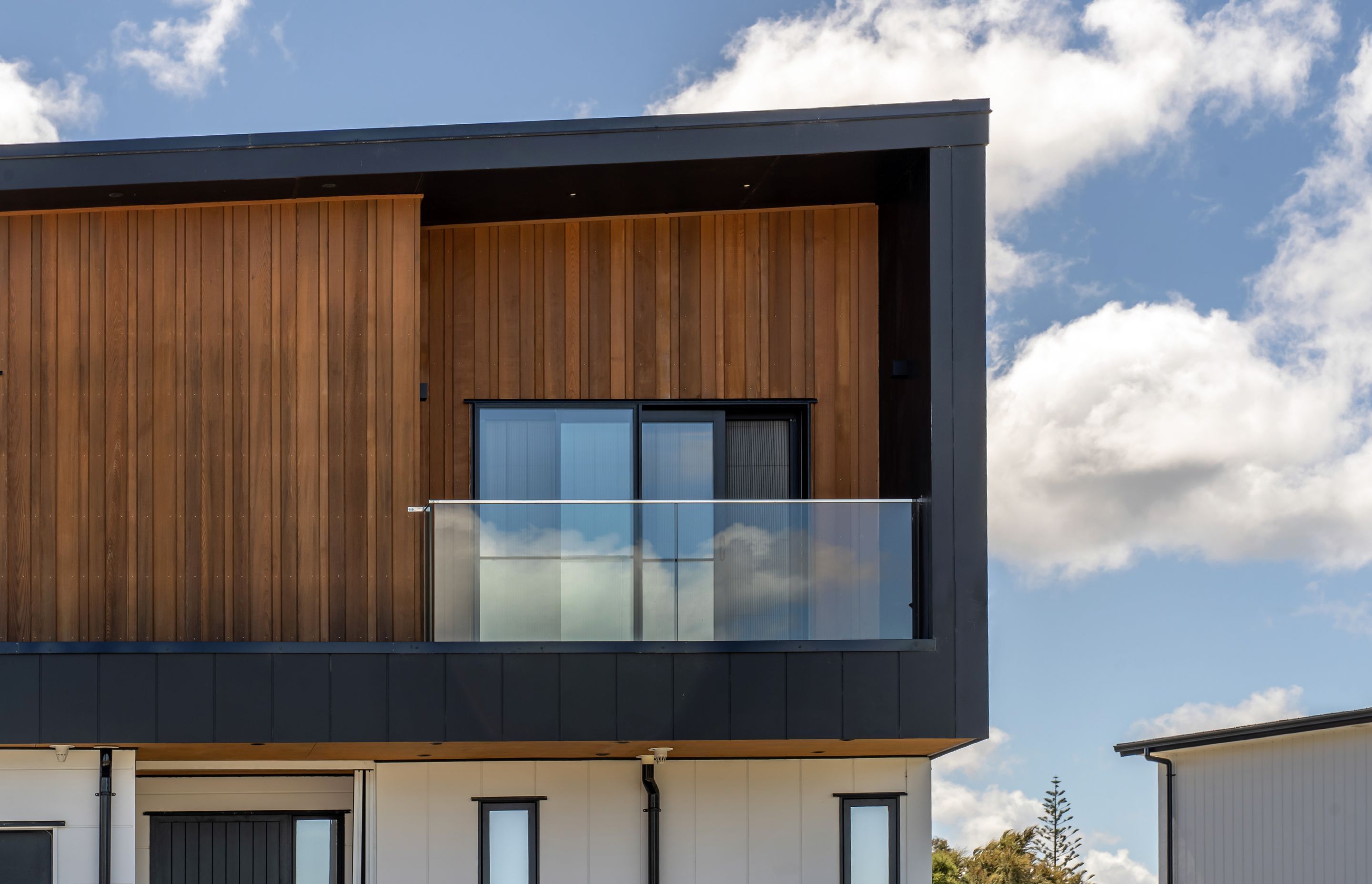 Riverhead Point Residence