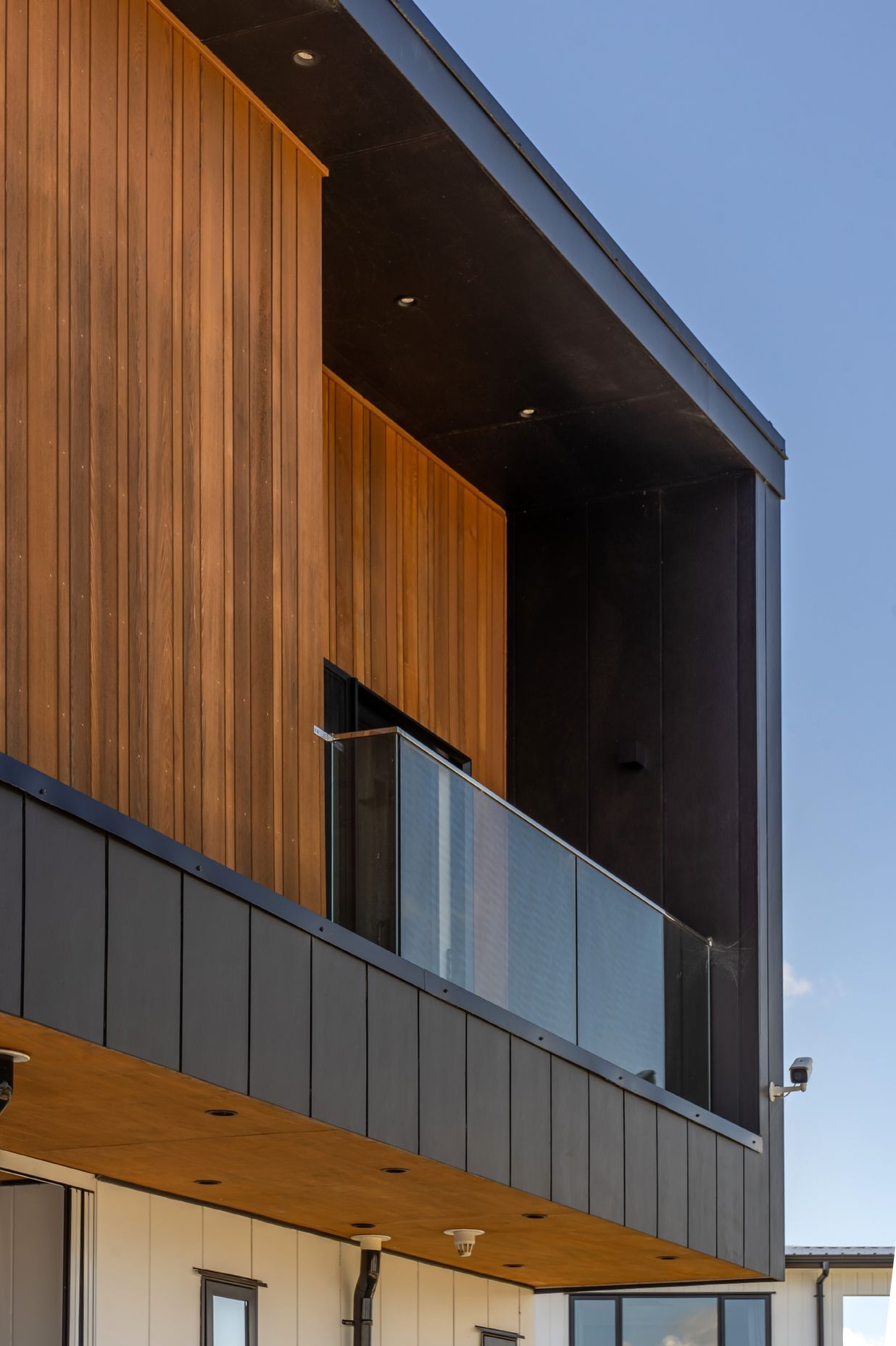 Riverhead Point Residence