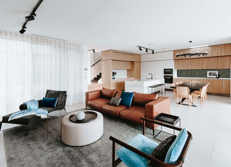 Russell Lea Residence