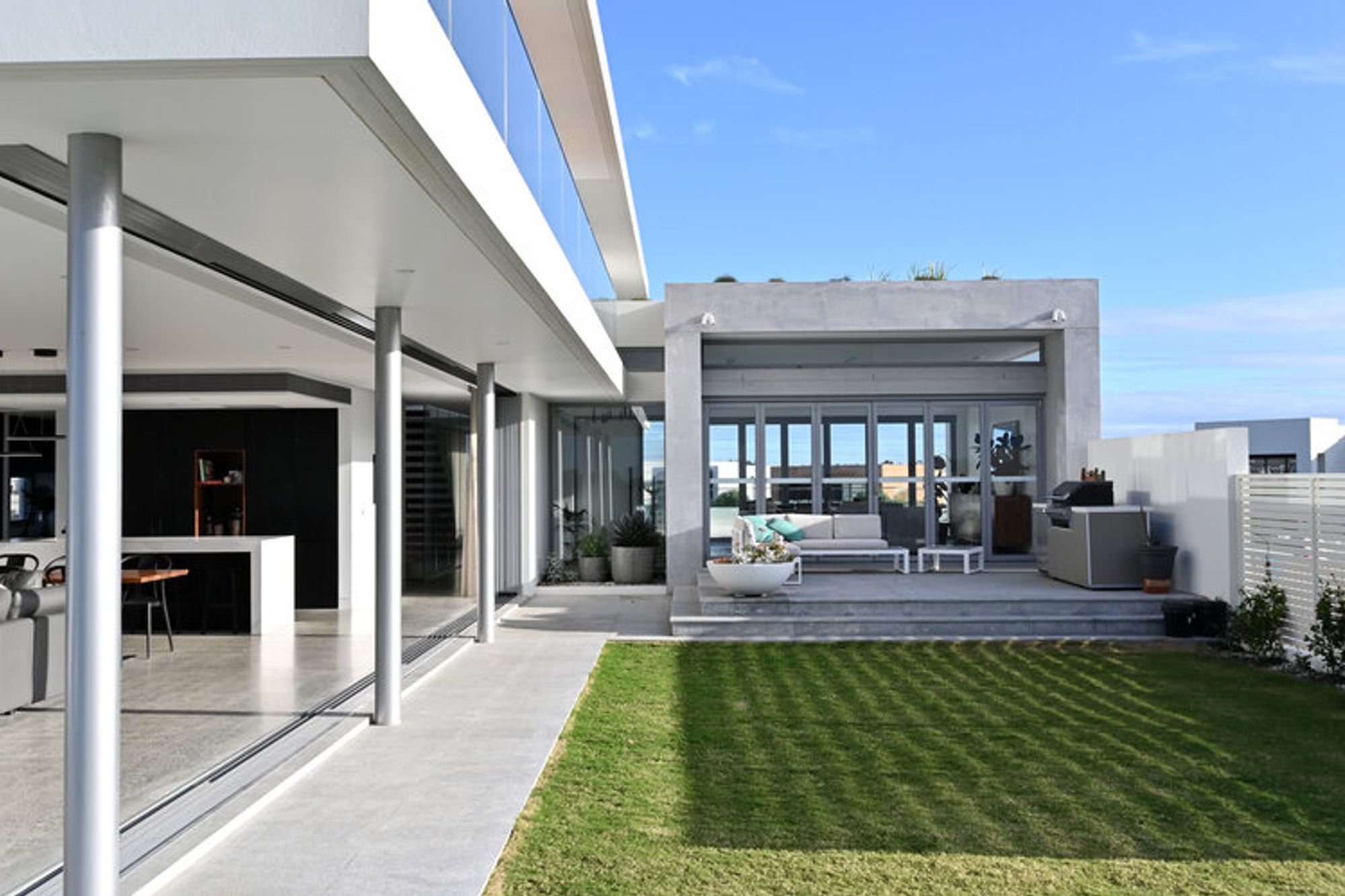 Greenhills Beach