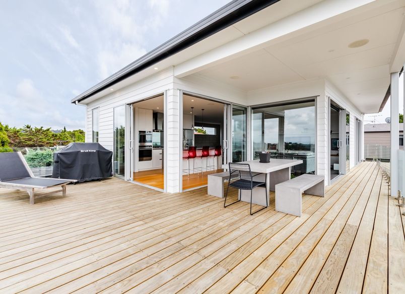 West Central Open Plan Living - Design and Build