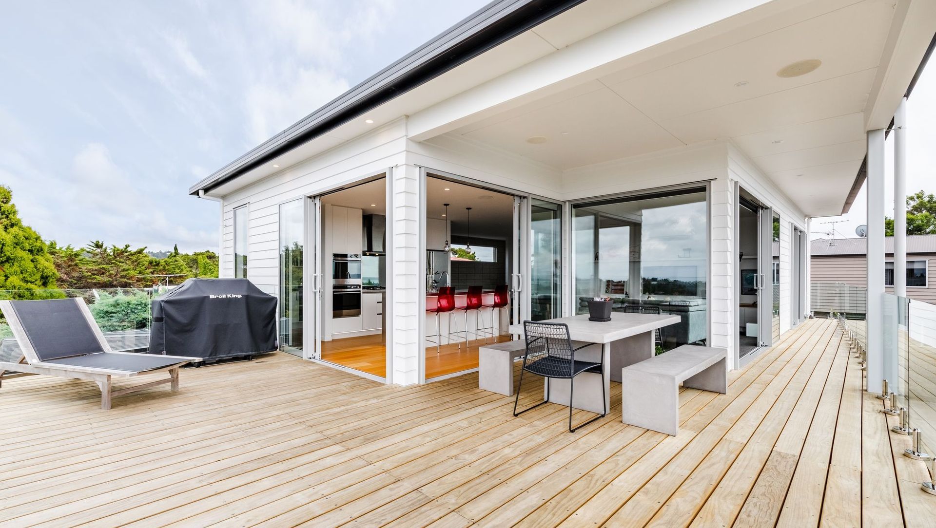 West Central Open Plan Living - Design and Build banner