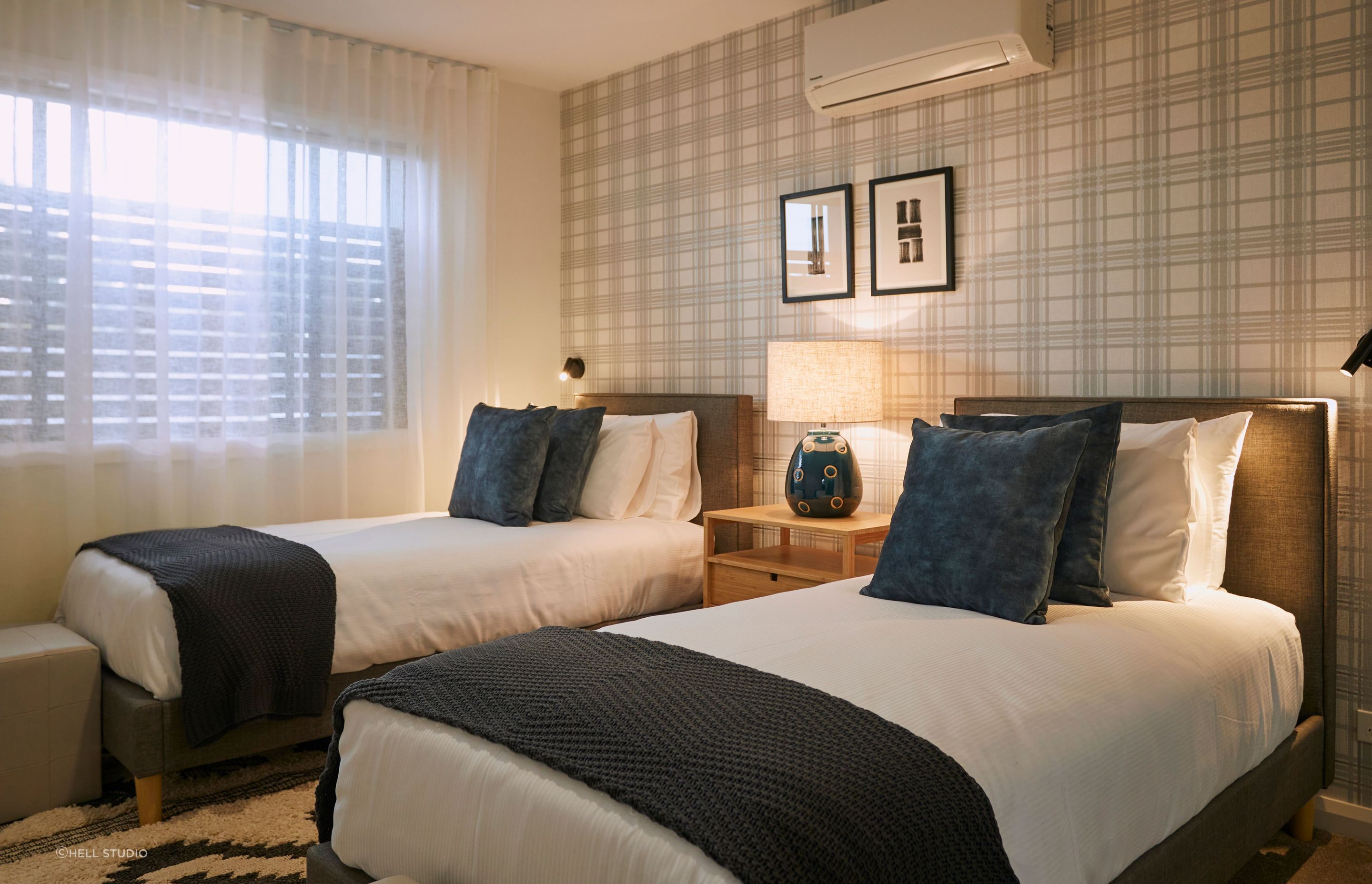 Peninsula Short Stays I