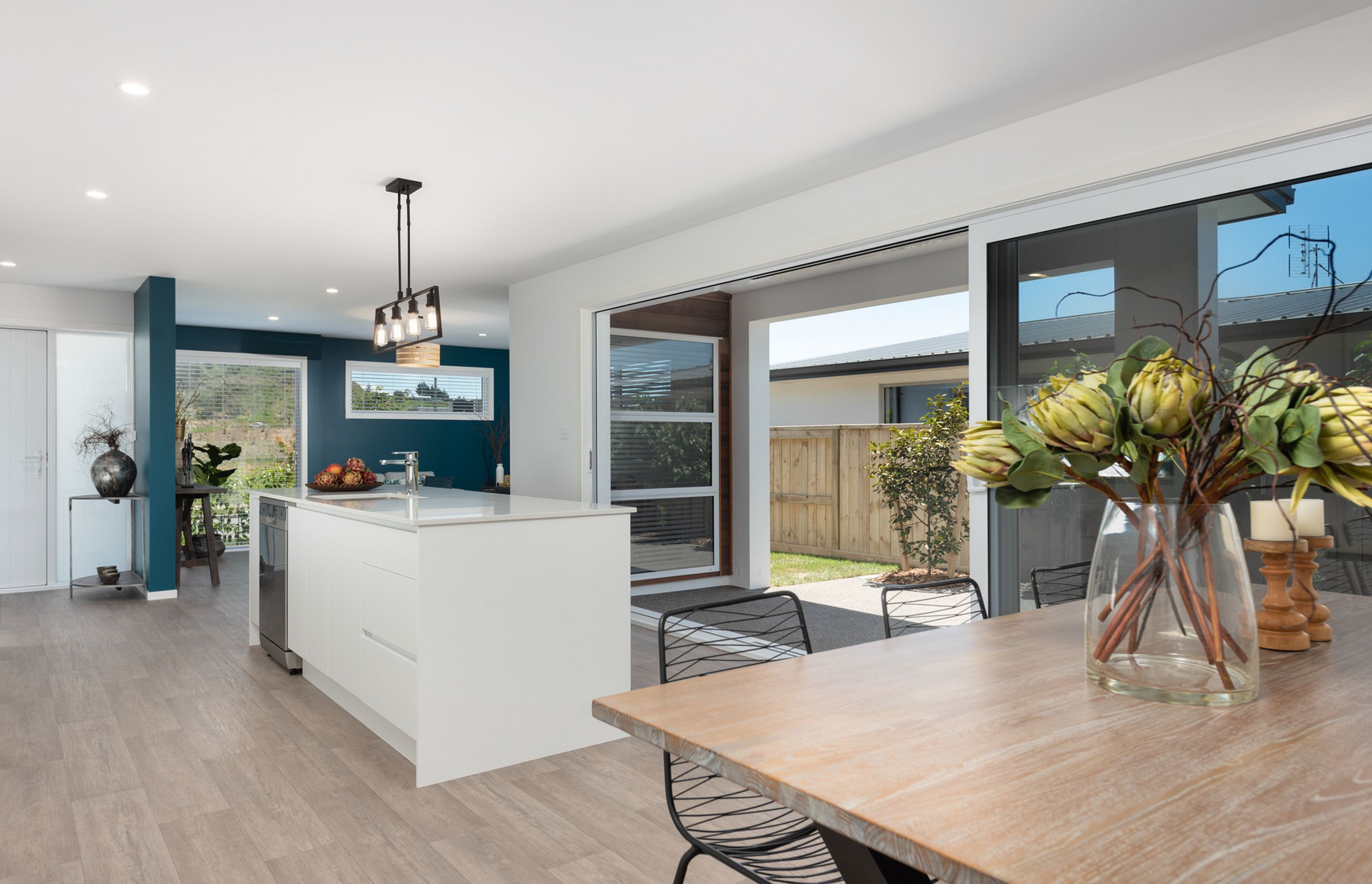 90 Awataha Cres