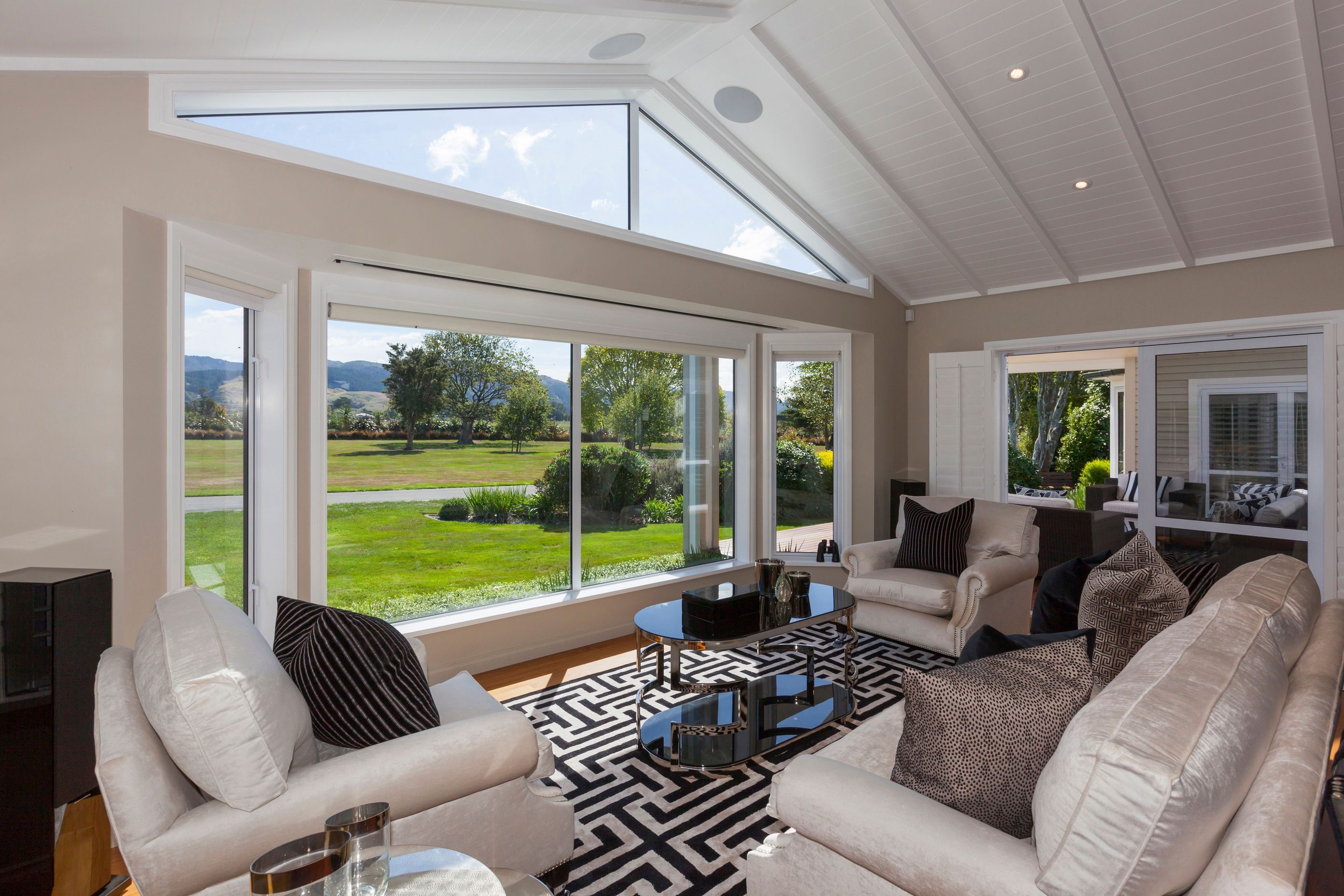 Luxurious Farmhouse - Wairarapa