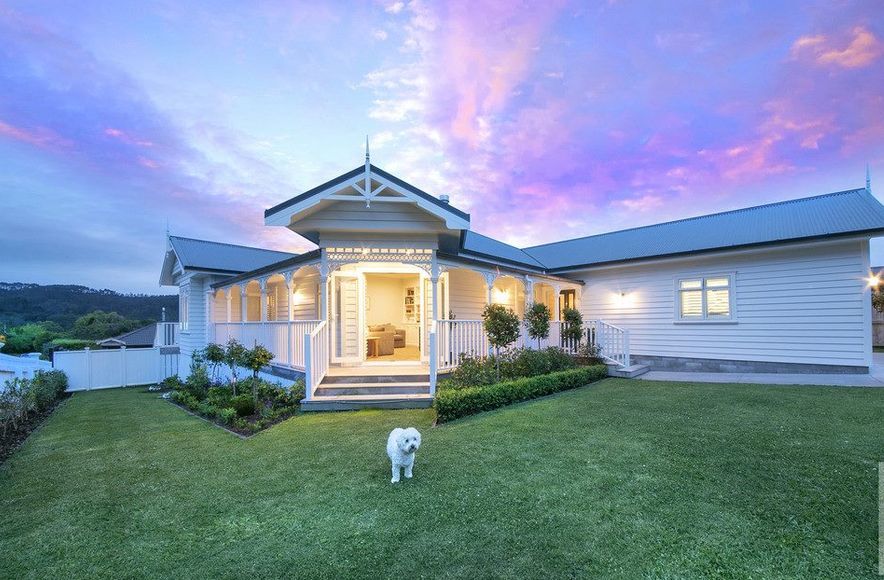 Riverhead Villa