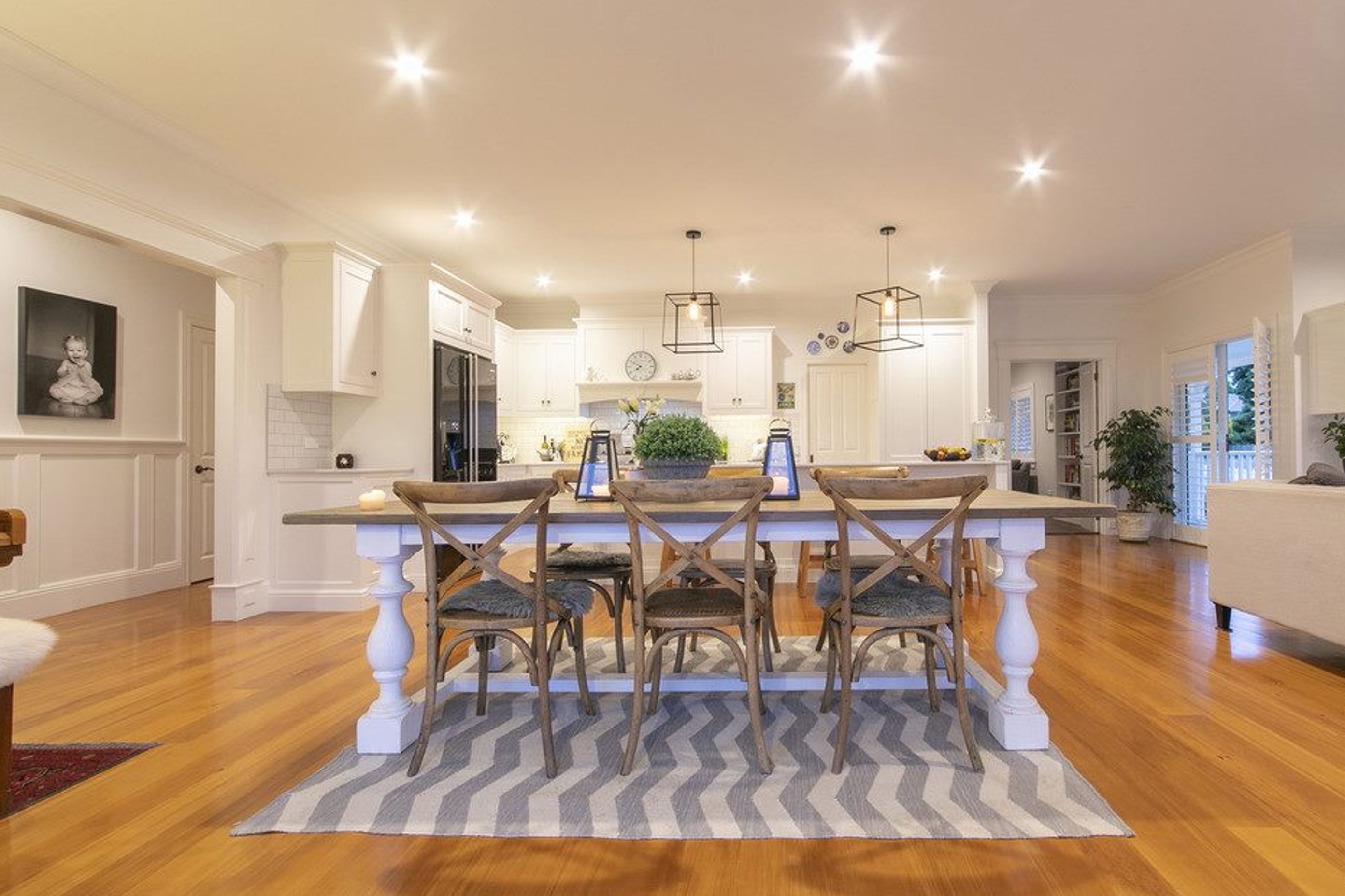 Riverhead Villa