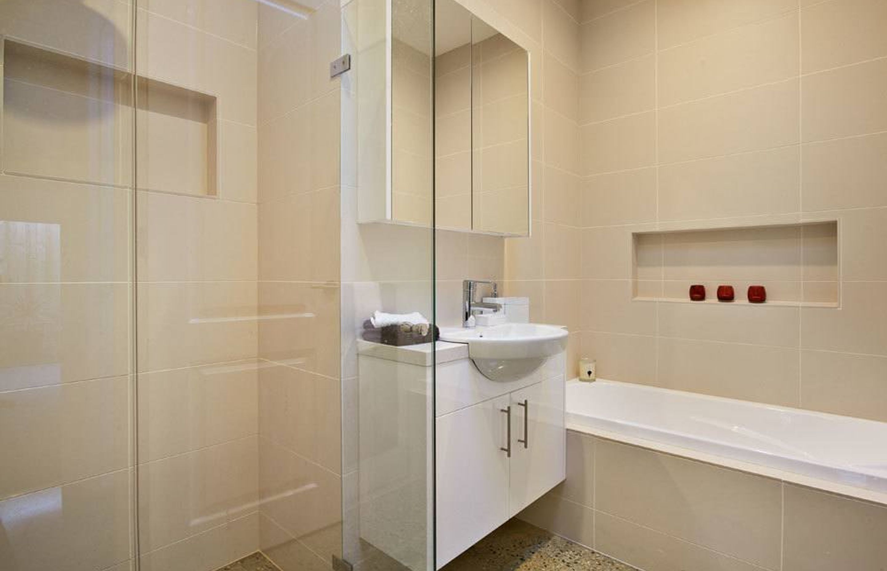 Sussex Street | Blackburn North