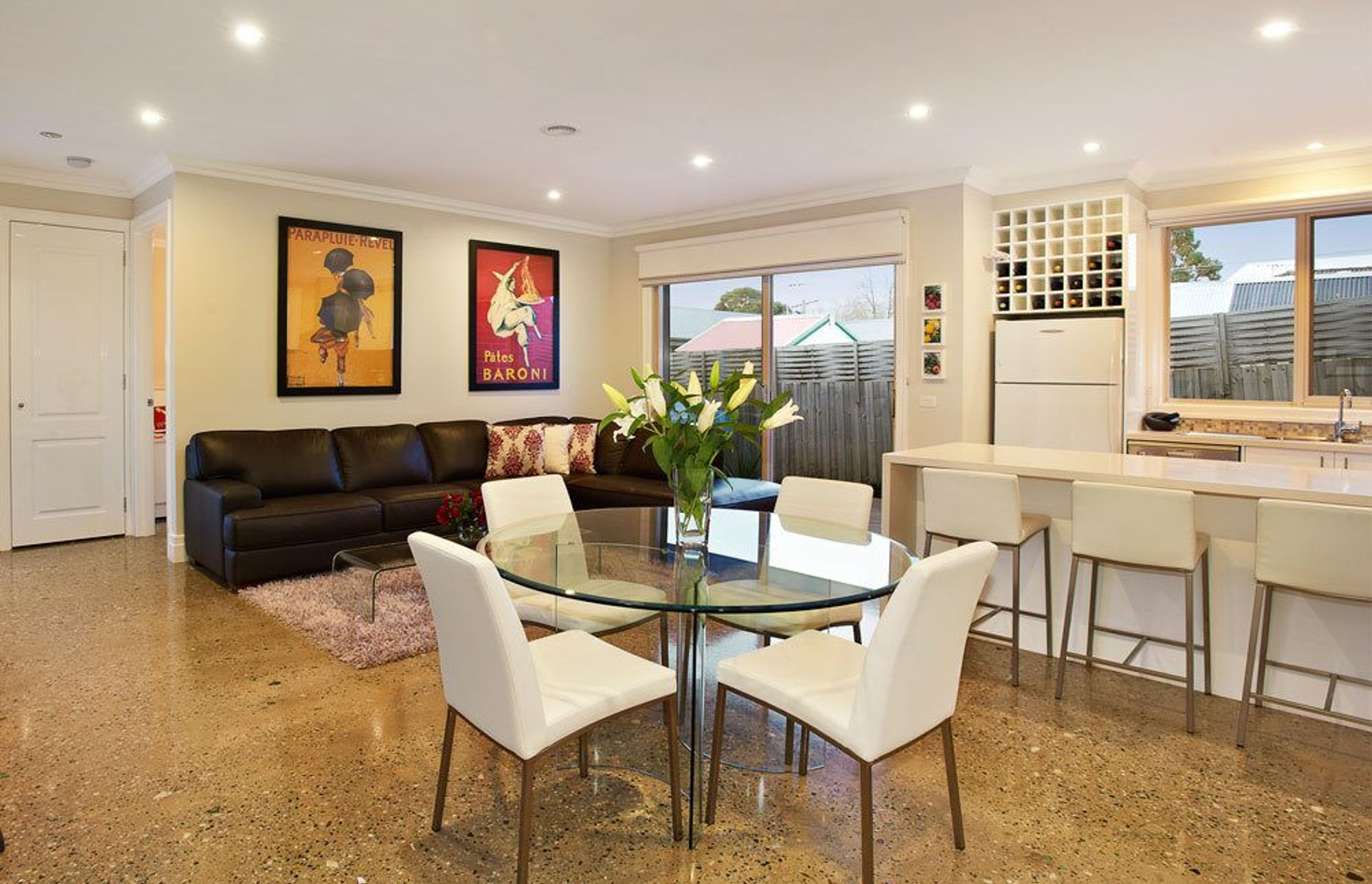 Sussex Street | Blackburn North