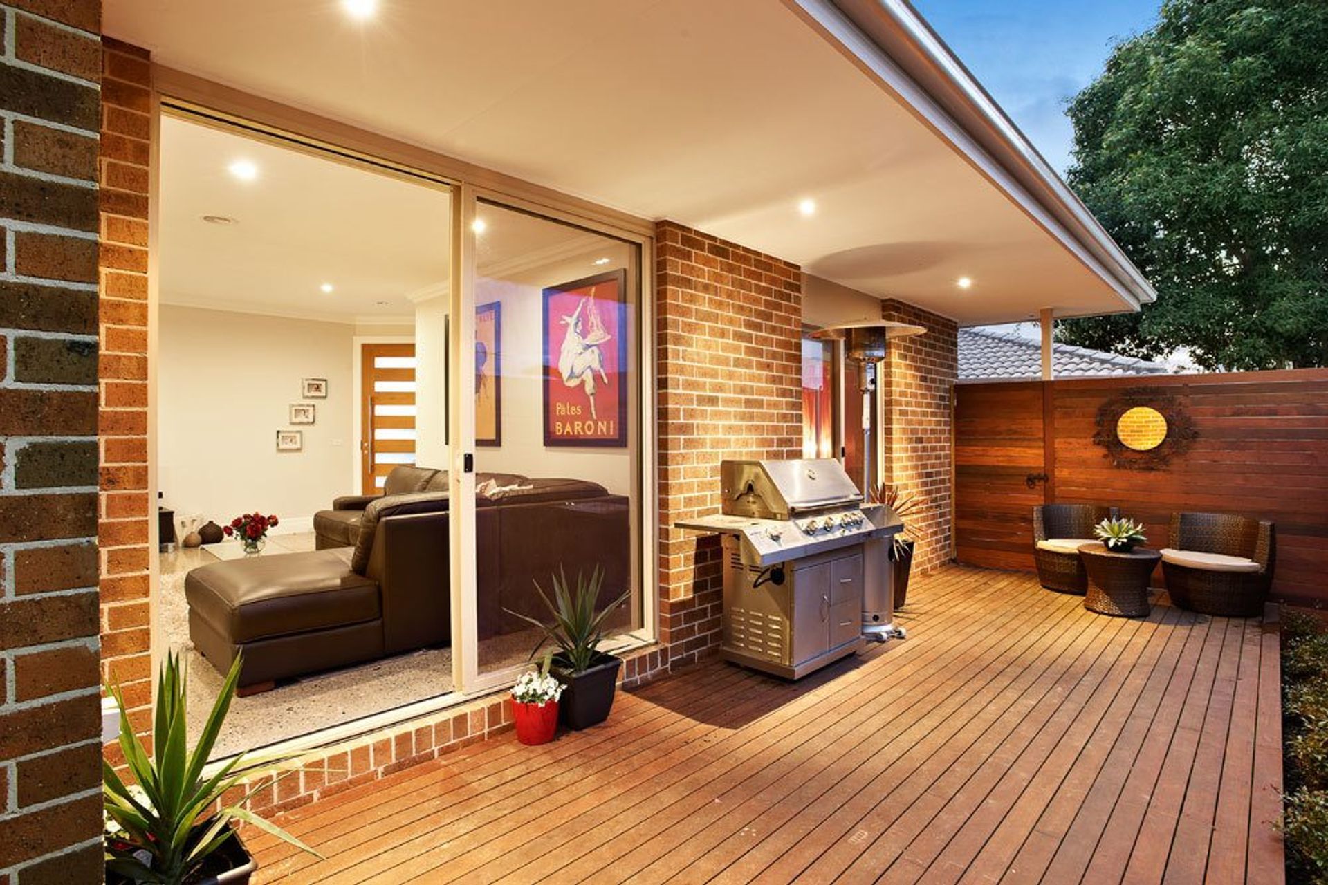 Sussex Street | Blackburn North