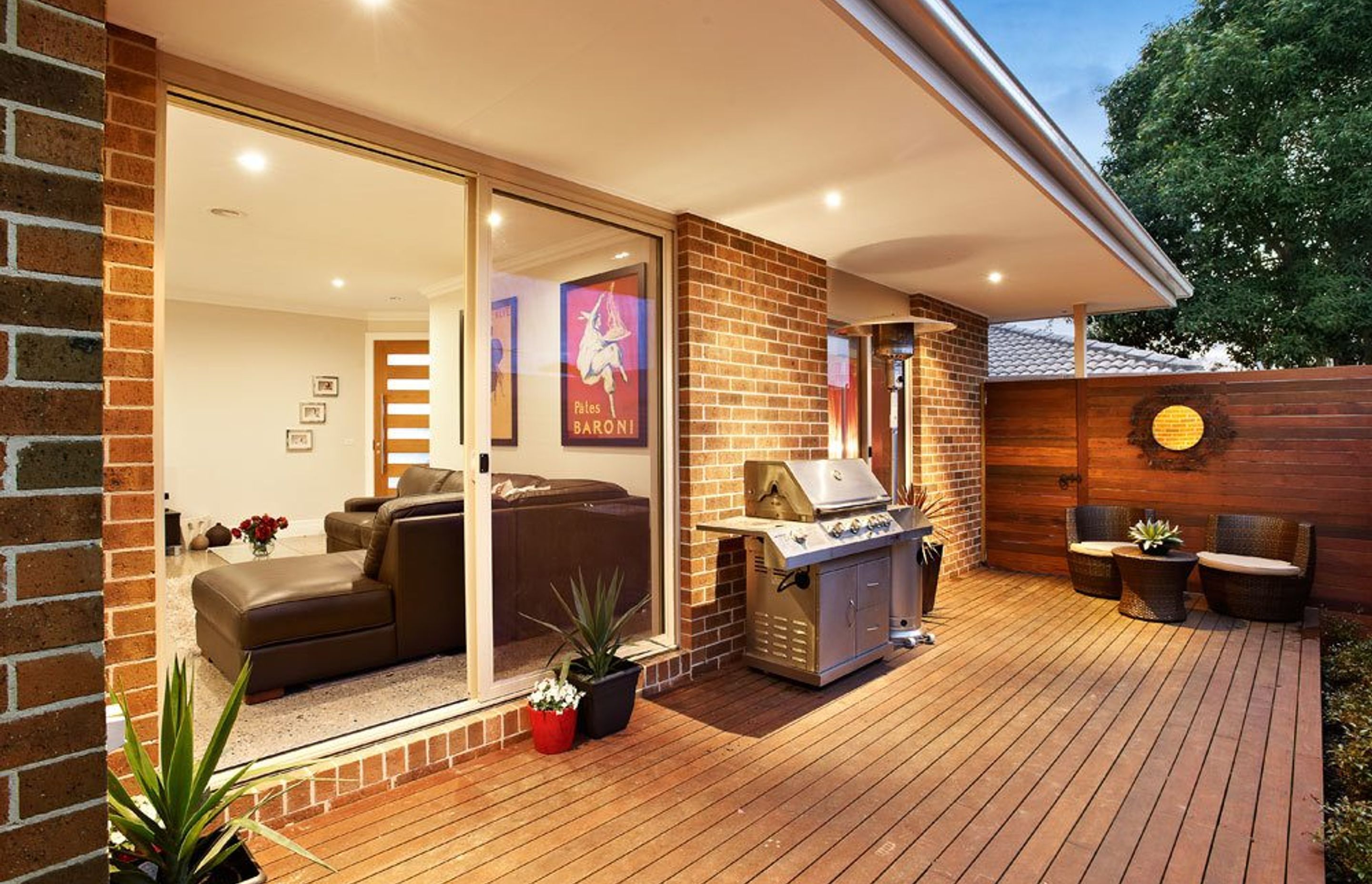 Sussex Street | Blackburn North