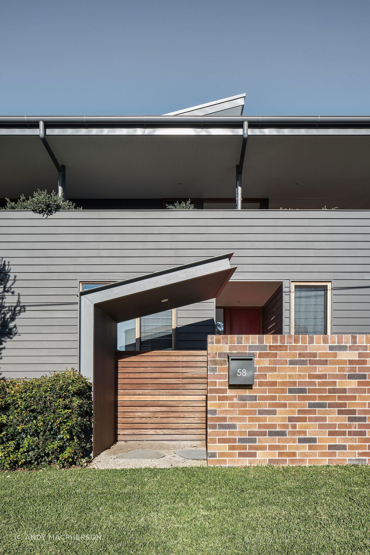 ALBIESHOUSEANDYMACPHERSON-5.jpg