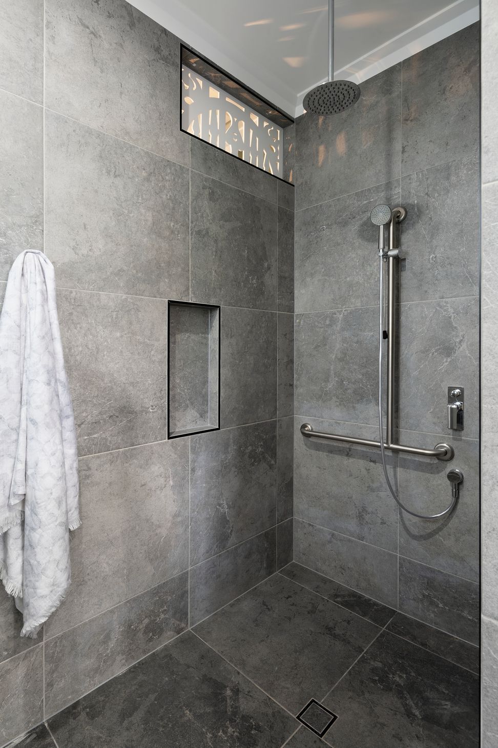 NCIA australian made tiles from Beaumont are a great way to reduce transport miles, support local industries, and keep a realistic budget. Photo:®Angus Martin