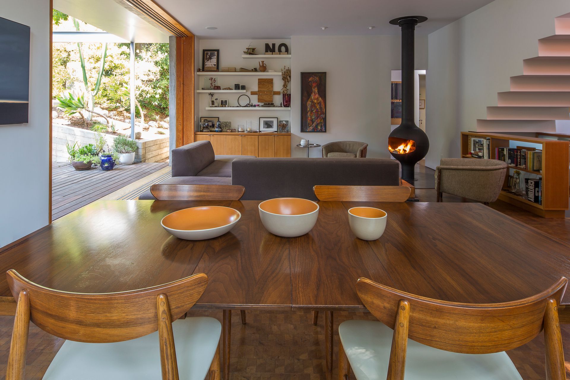 ANXSTACKED-DECK-HOUSE02.jpg