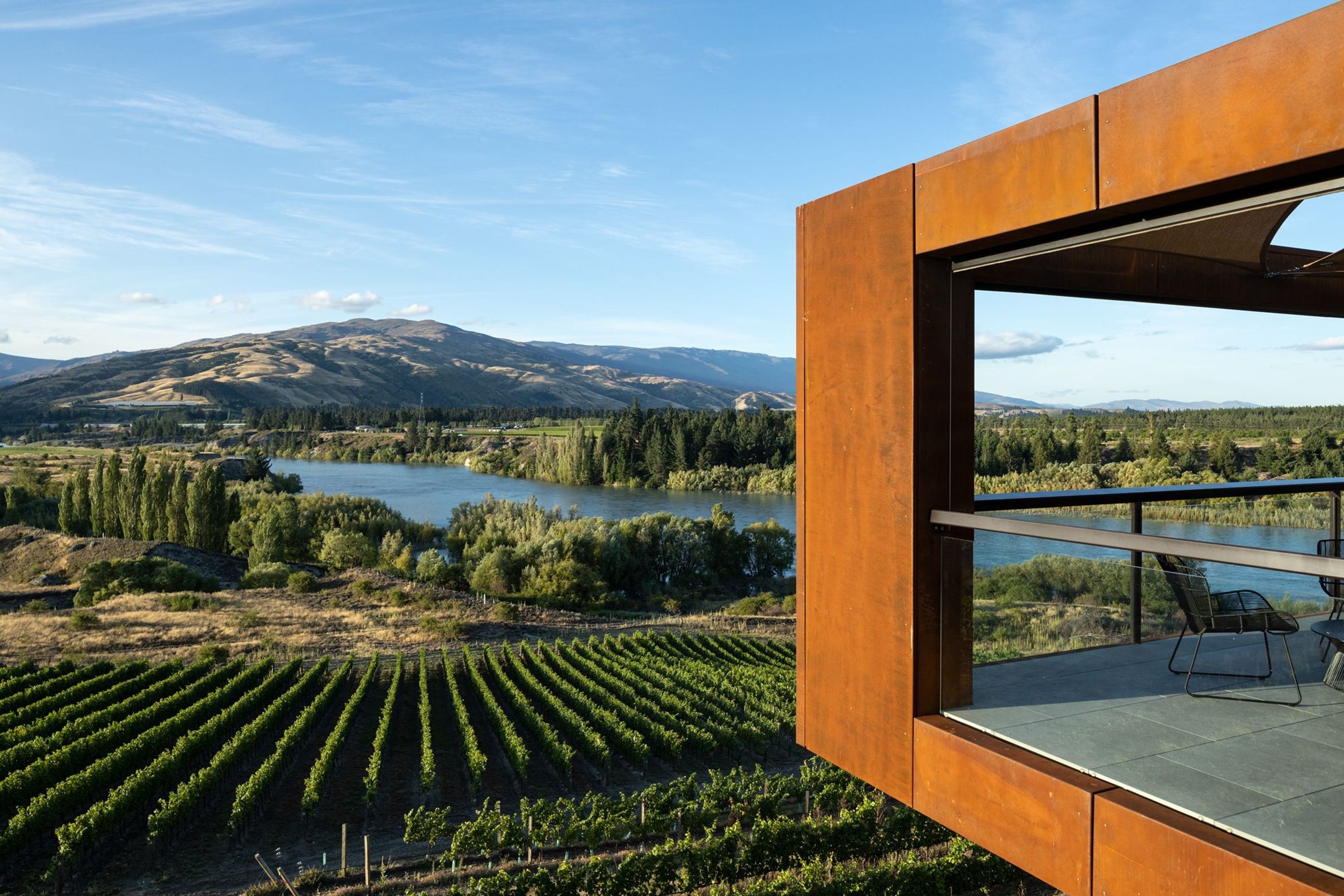 “The simplicity of the building encourages visitors to appreciate the view and surroundings. And the corten steel has such a surprising softness to it.”