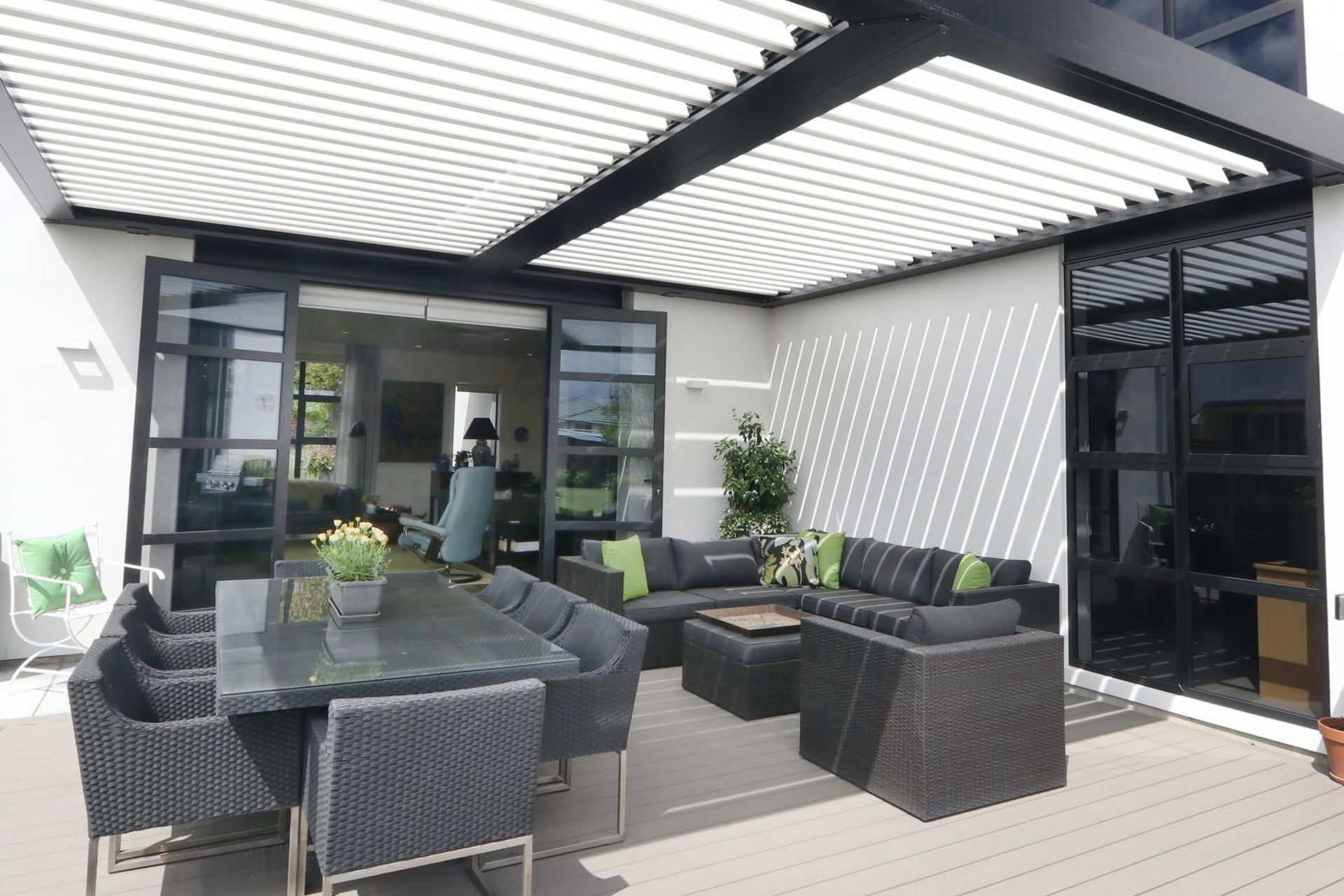 Mid-Canterbury Parkside Luxury