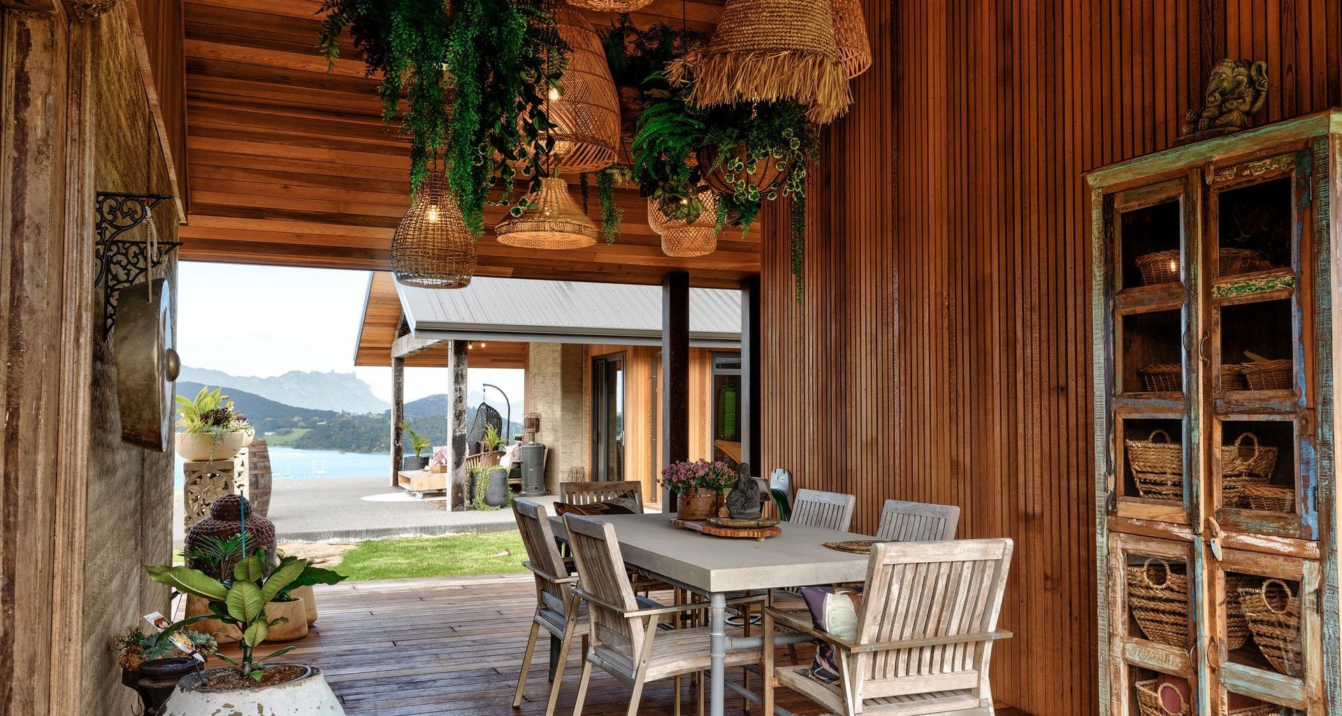 Marlow House, Parua Bay, Whangarei Heads banner