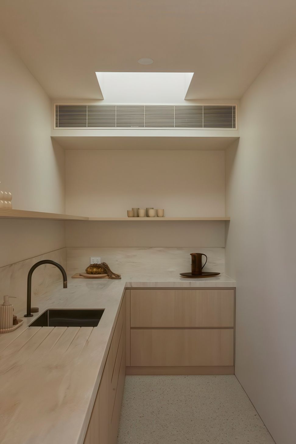 Ahead-of-the-Curve-Kitchen-Witch-Hazel6-683x1024-gigapixel-low-resolution-v2-2x.jpeg