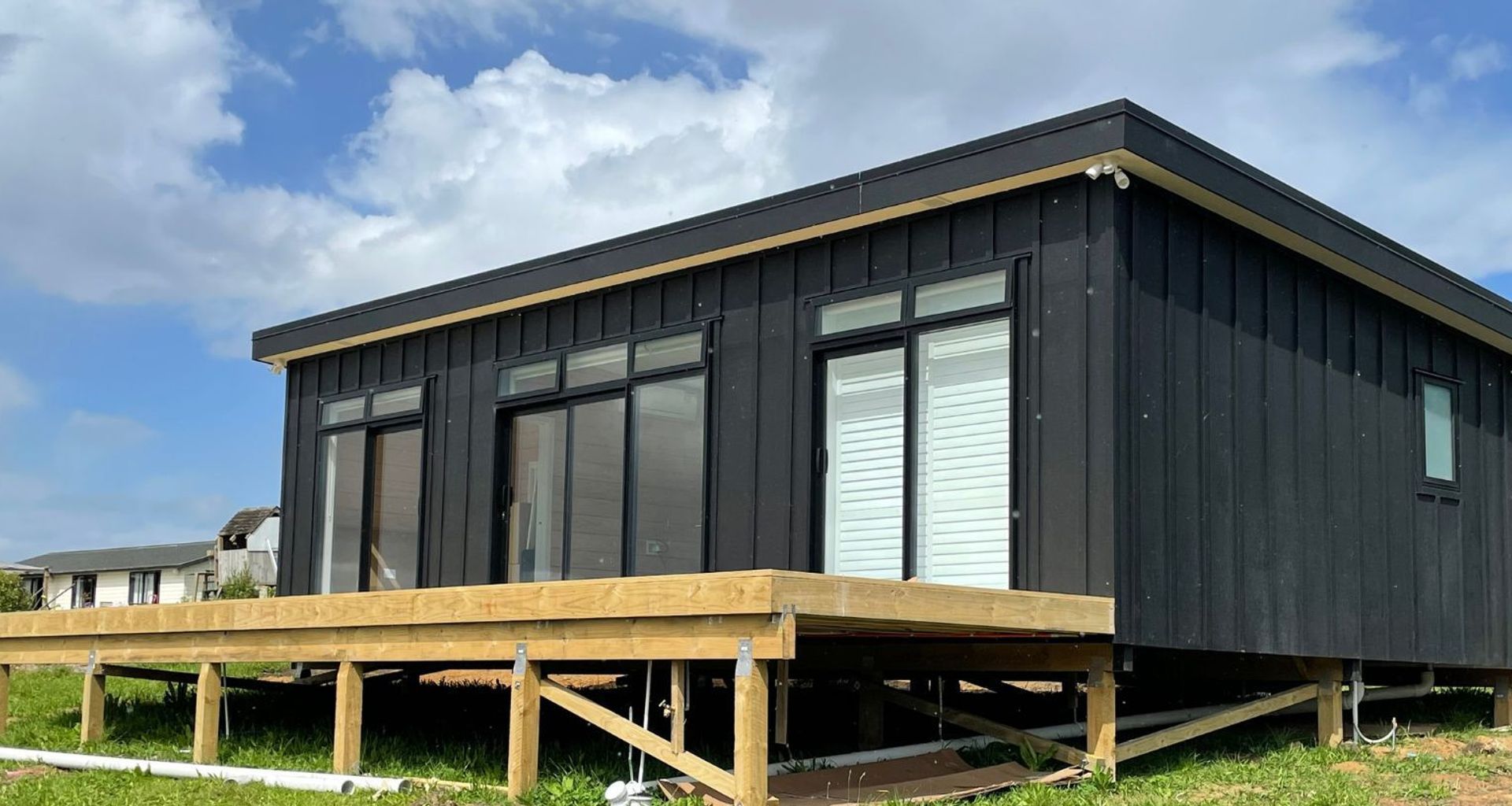 Classic 2-bed Dreamwood 6 banner