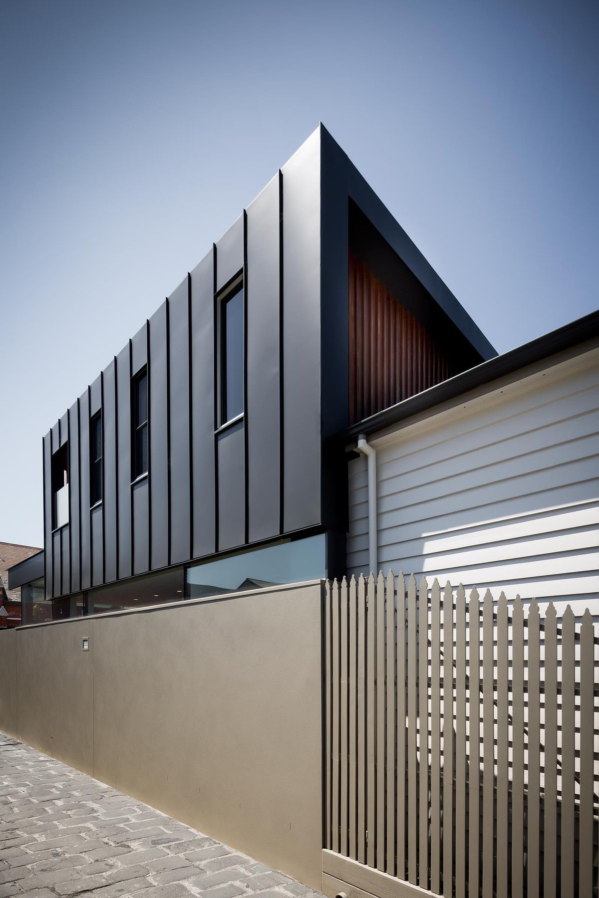 Armadale House 2