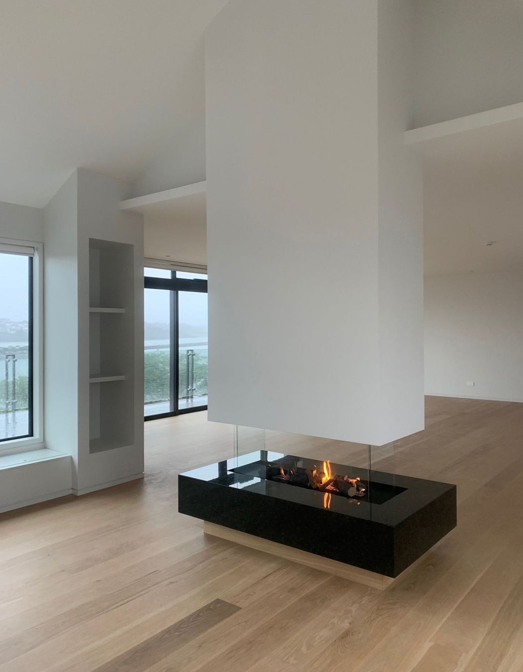 Parnell - Debonaire Quattro