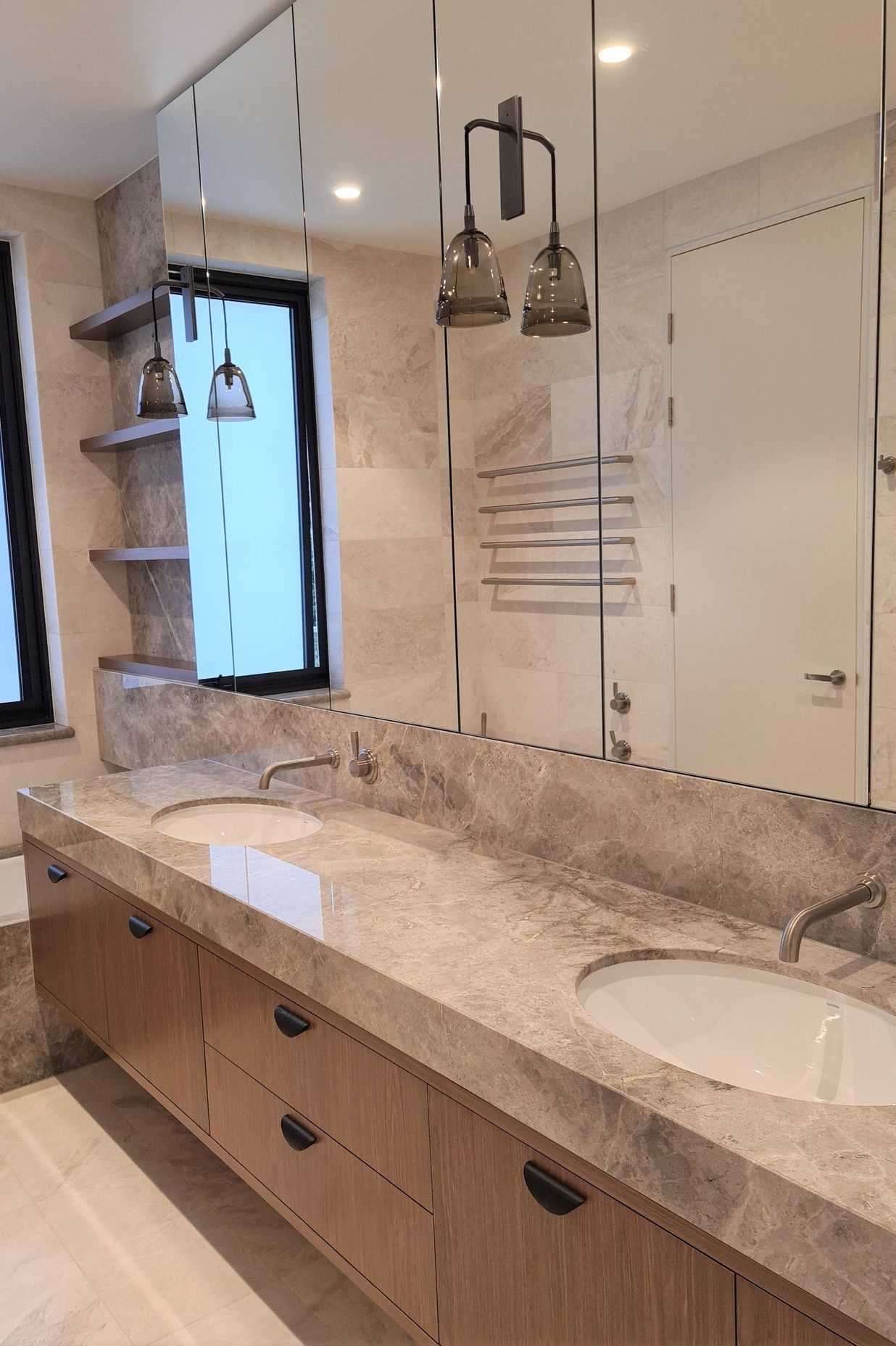BATHROOM-2-v7.jpg